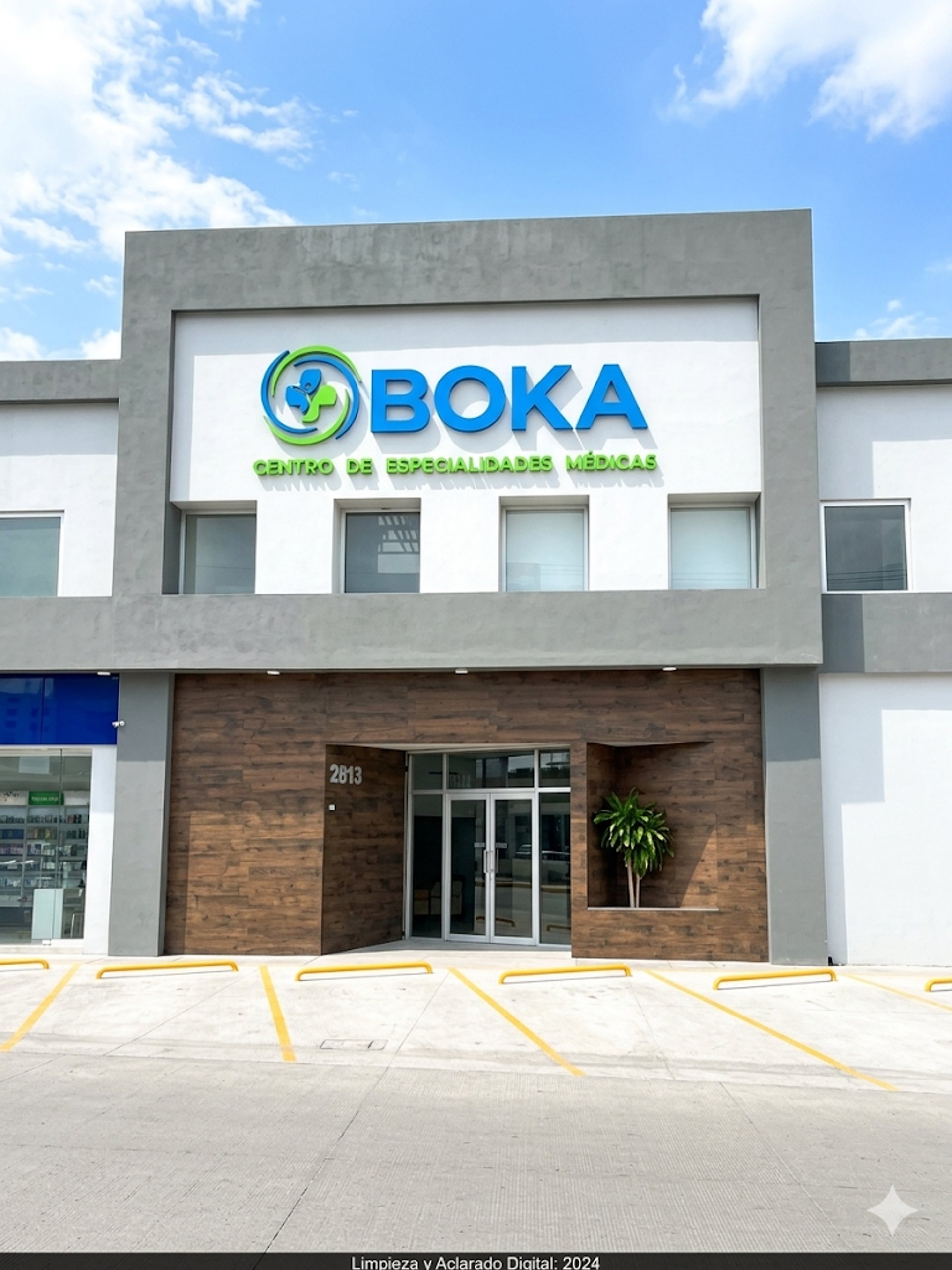 gray computer monitor