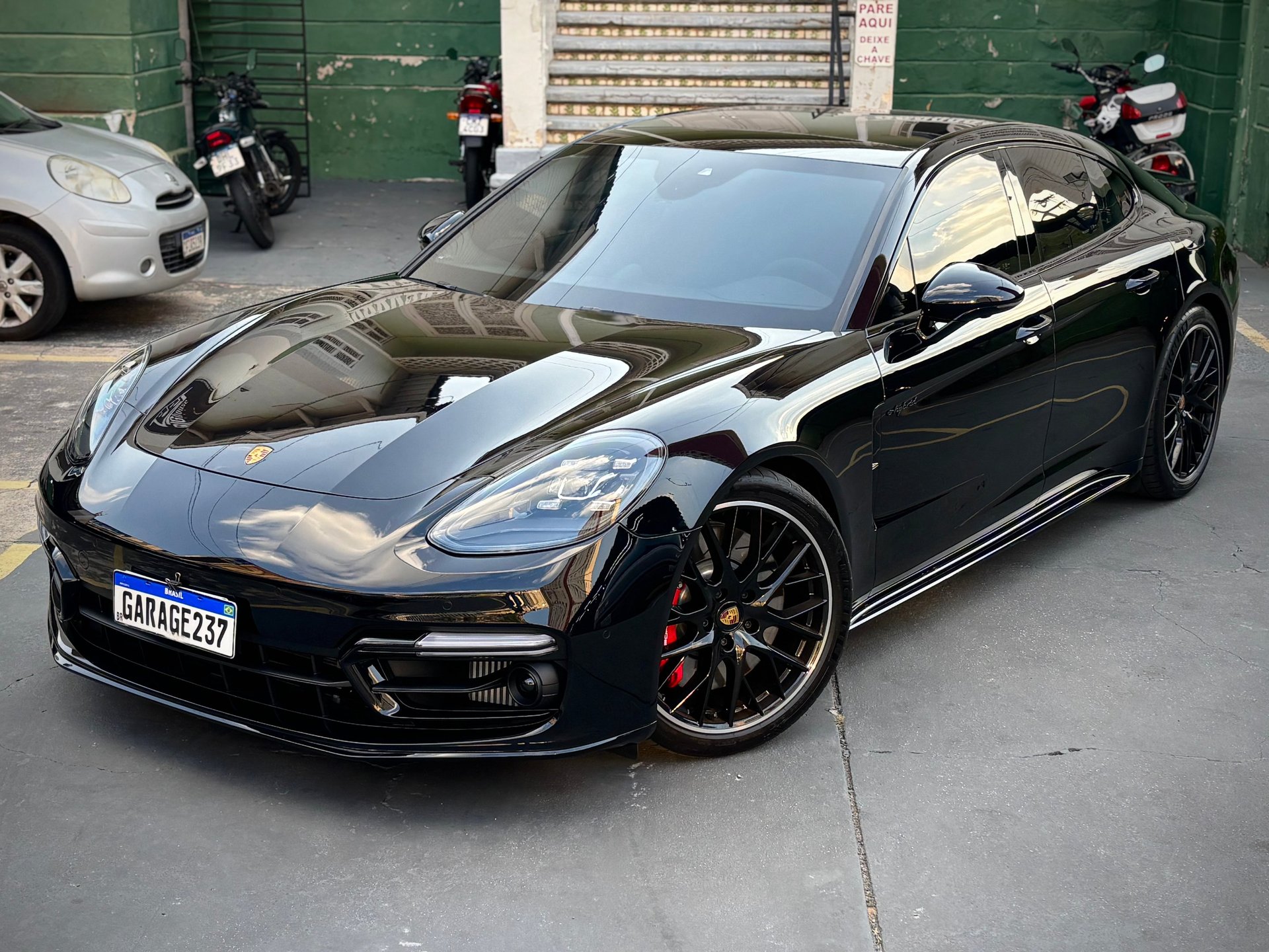 black porsche 911 on road during daytime