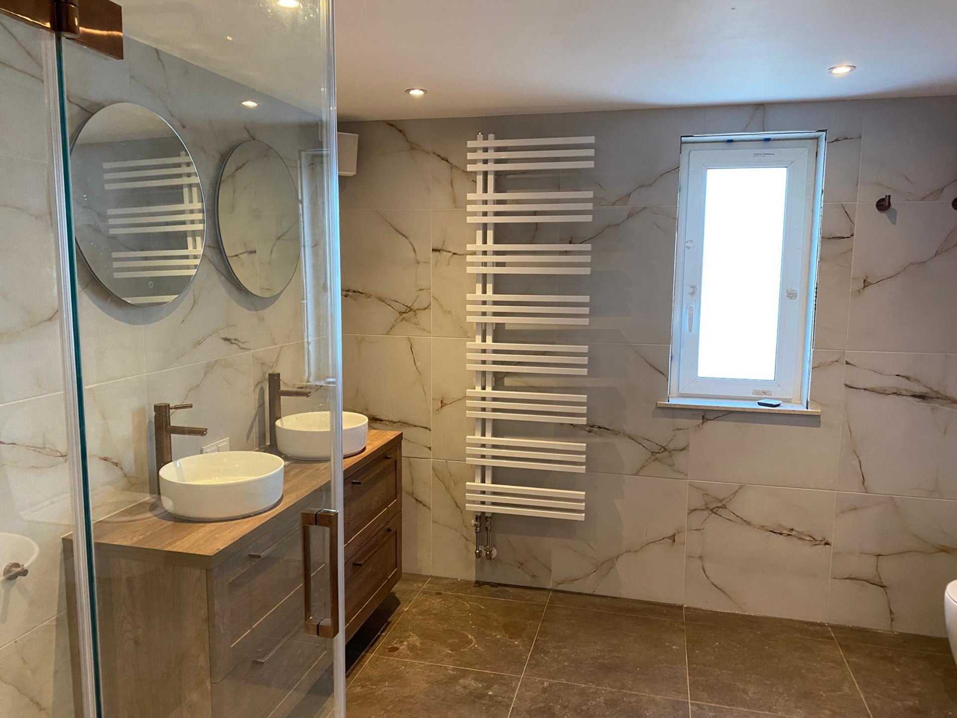 een gerenoveerde badkamer