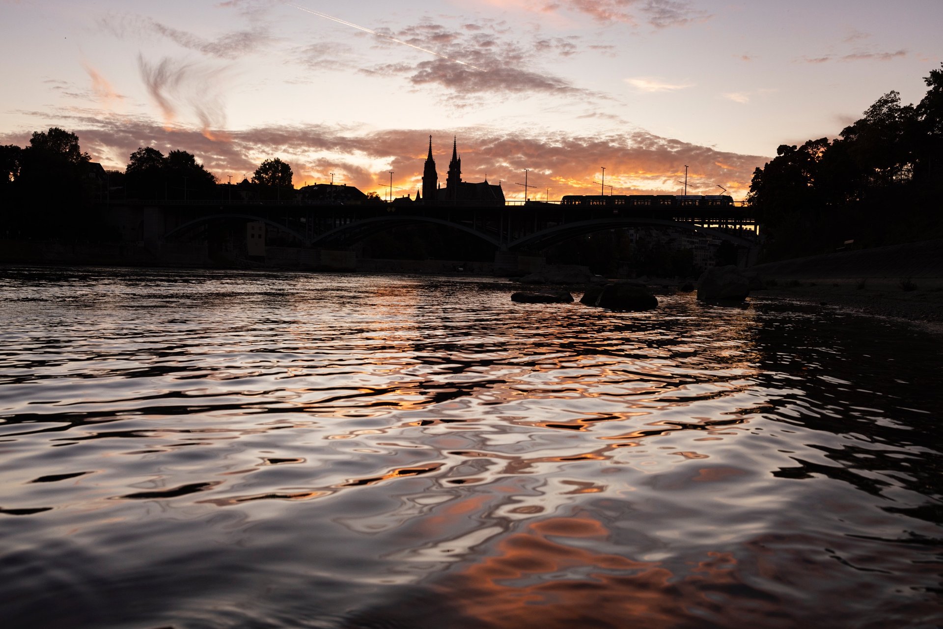 blue and white smoke illustration