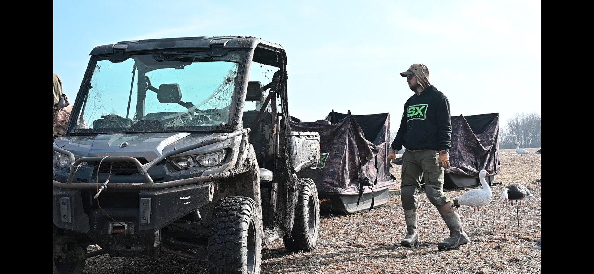 black and brown leather padded tub sofa