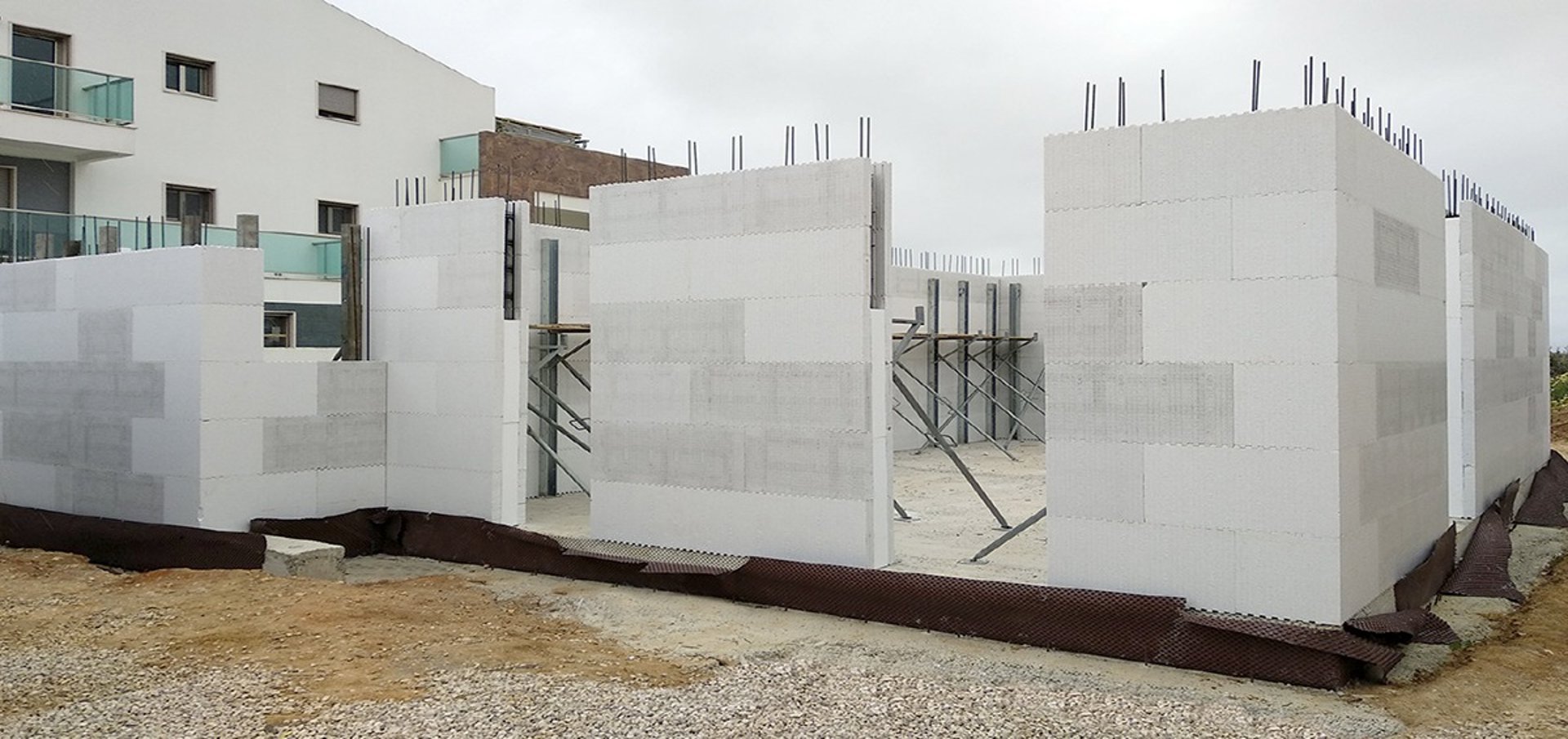 black and brown leather padded tub sofa
