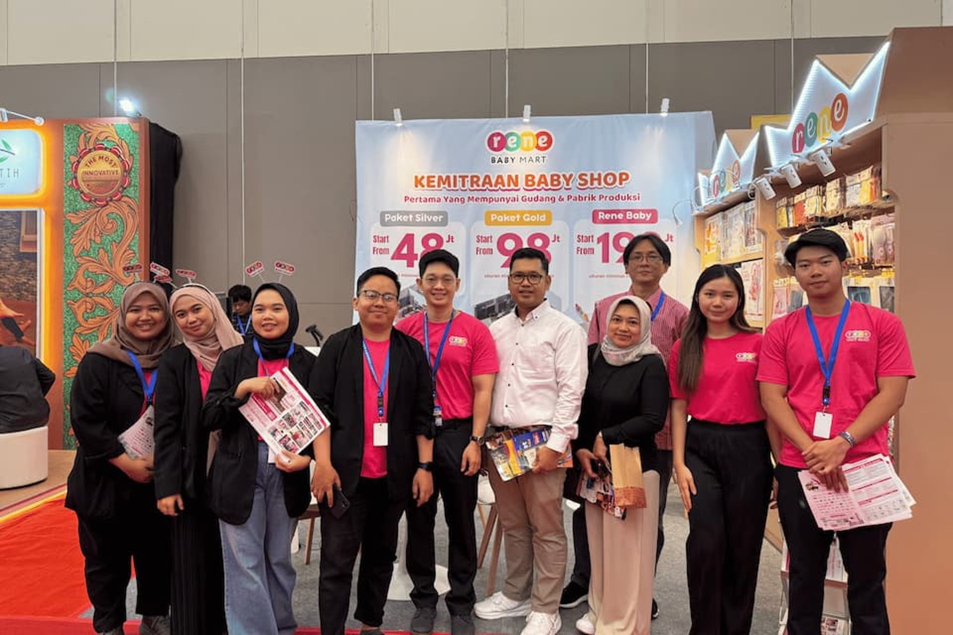 black and brown leather padded tub sofa
