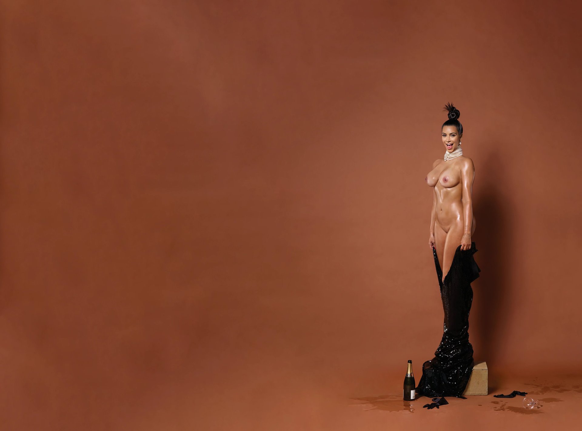 kim kardashian break the internet wallpaper