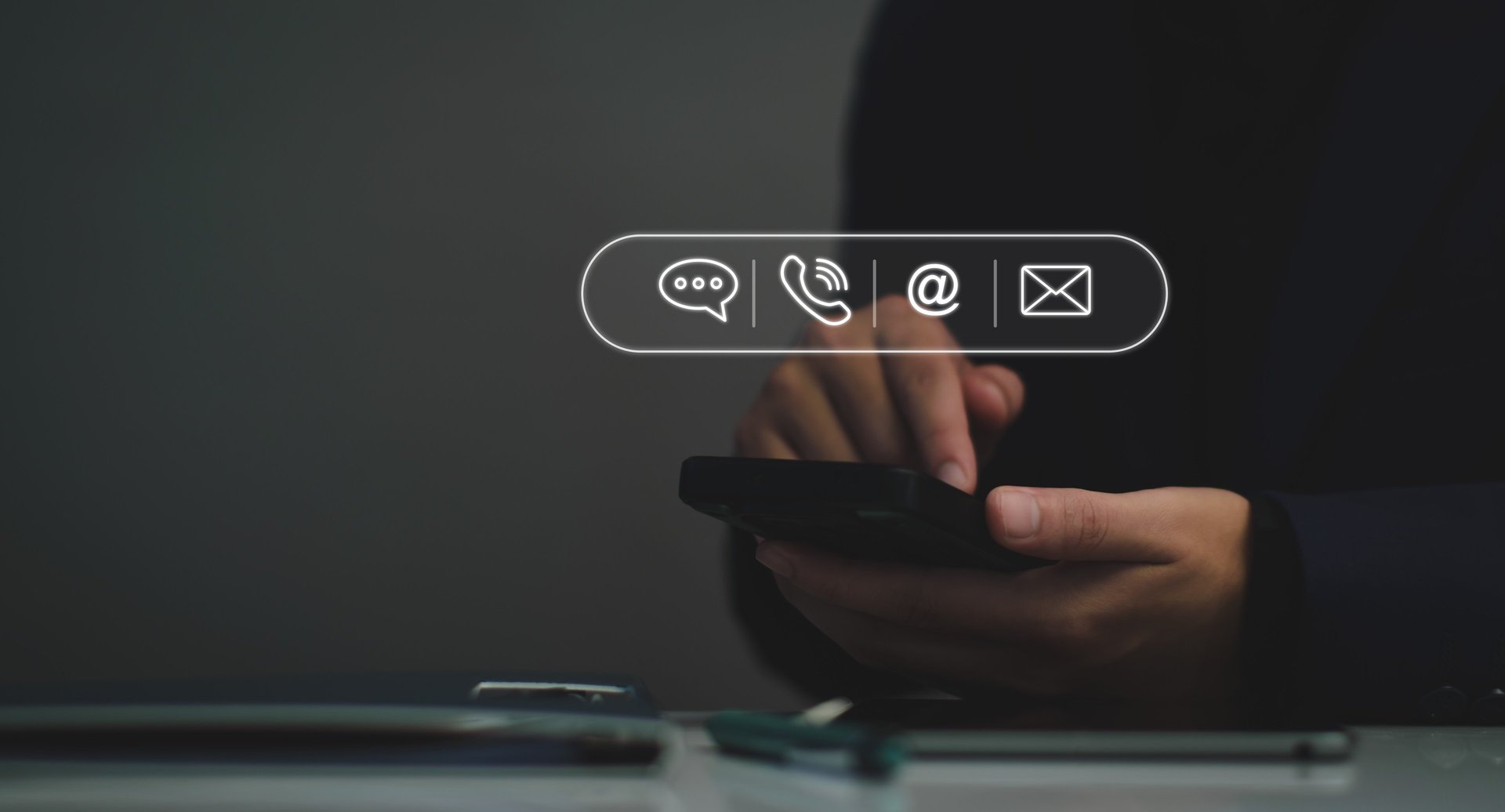 gray computer monitor