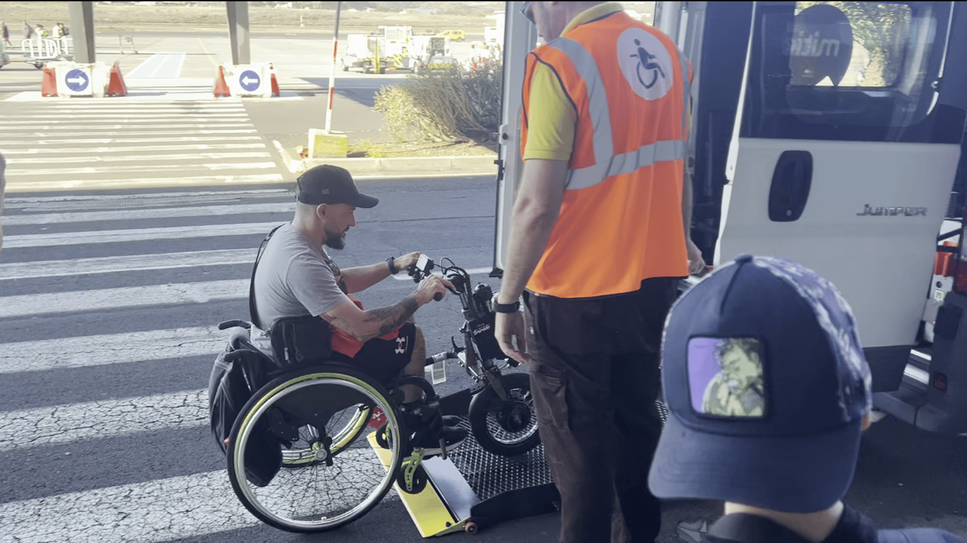 transporte adaptado para silla de ruedas