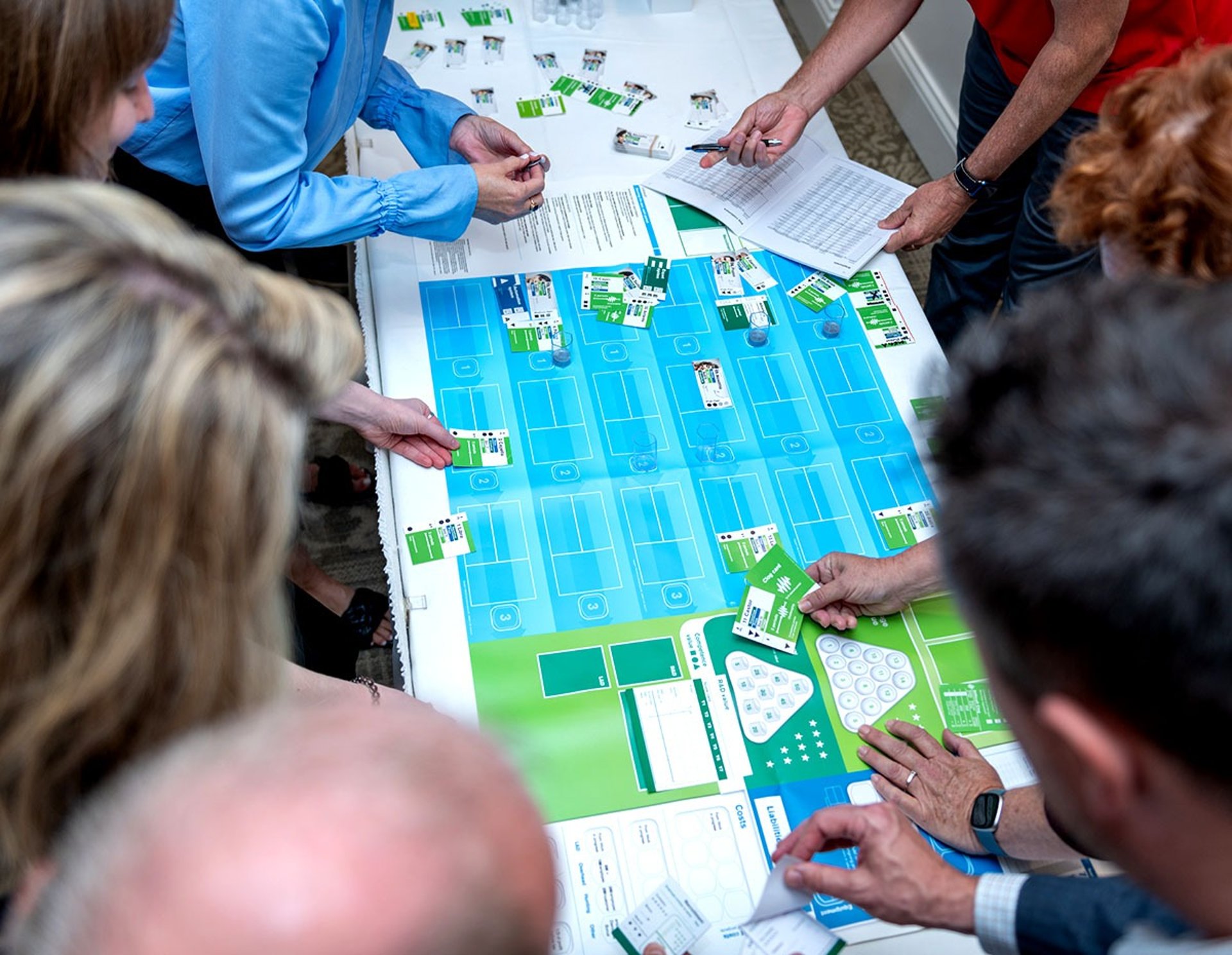 black and white bed linen