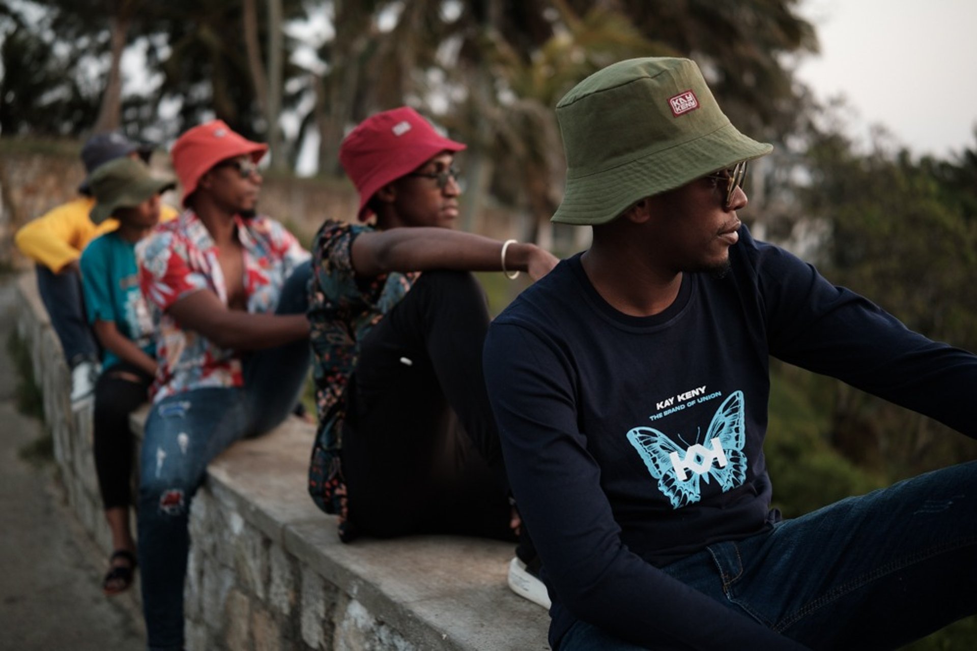 black and white bed linen