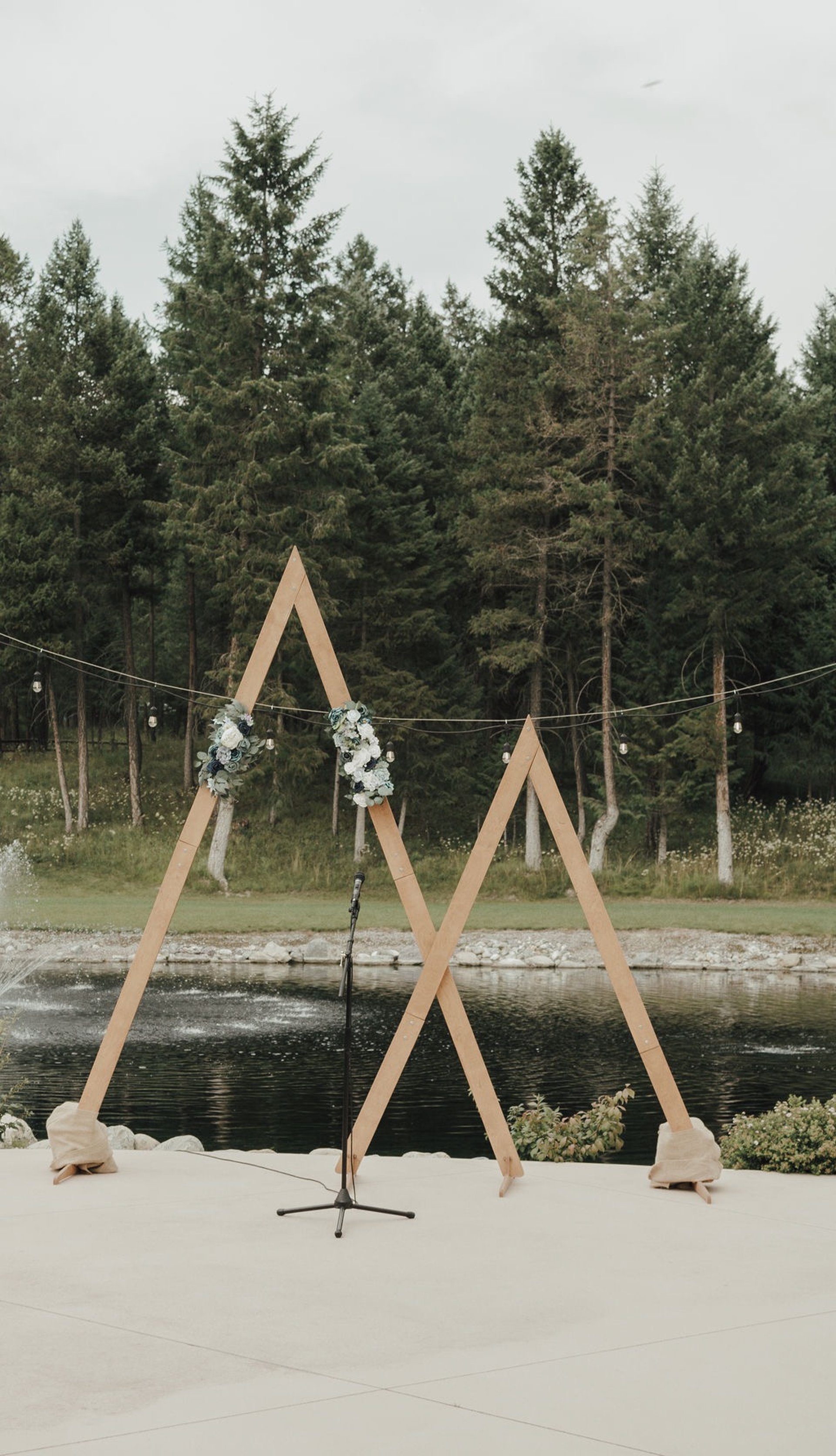 wooden mountain ceremony backdrop, Haymoon Resort 
