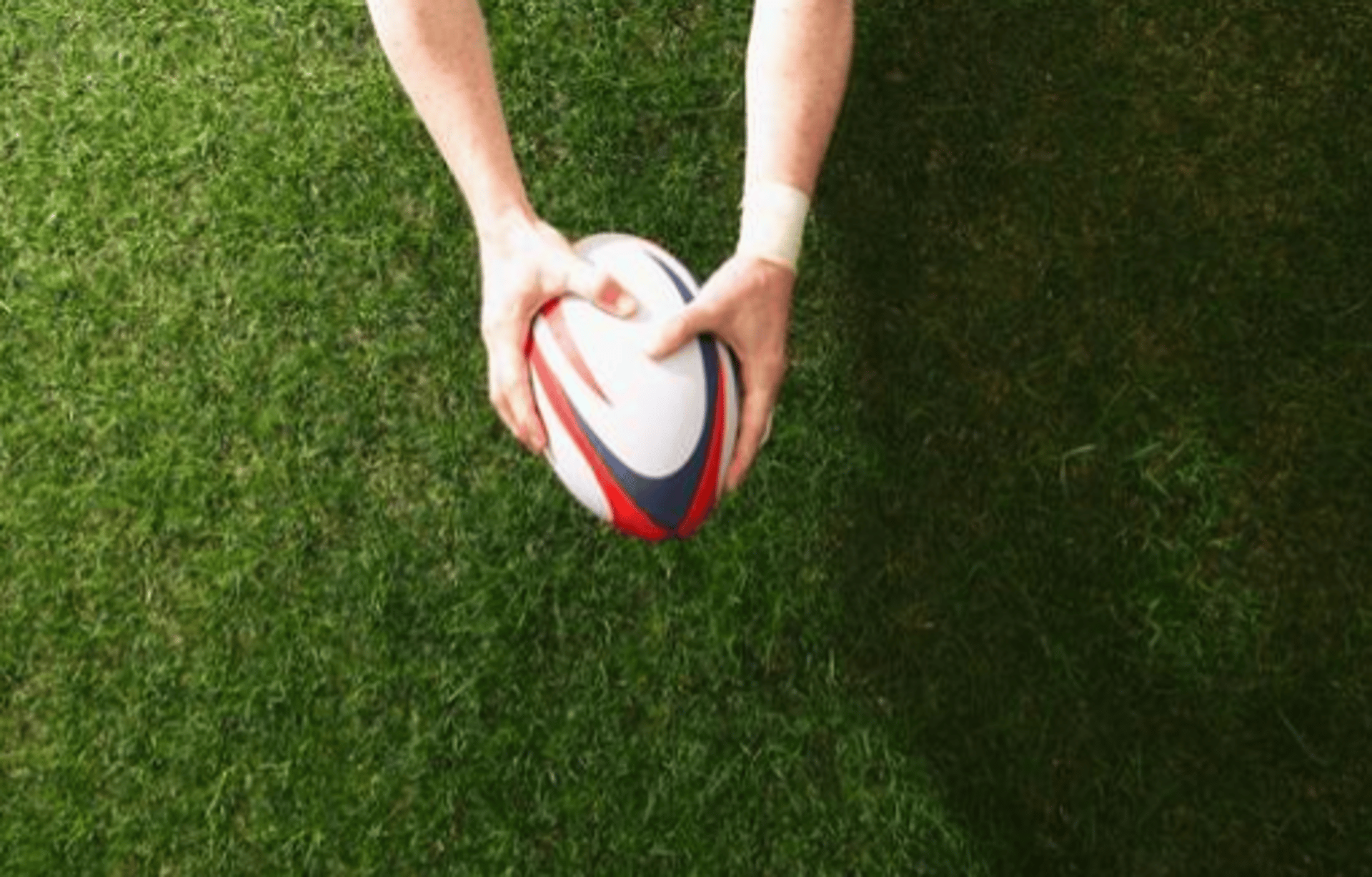 gray computer monitor