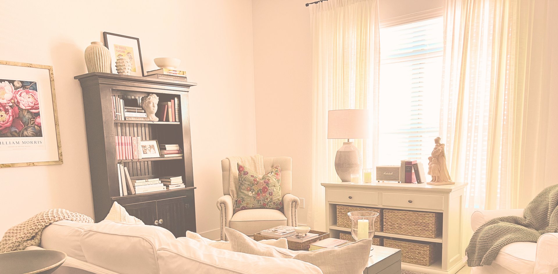 black and white bed linen