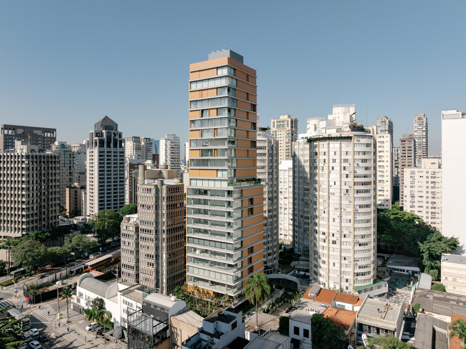 black and brown leather padded tub sofa