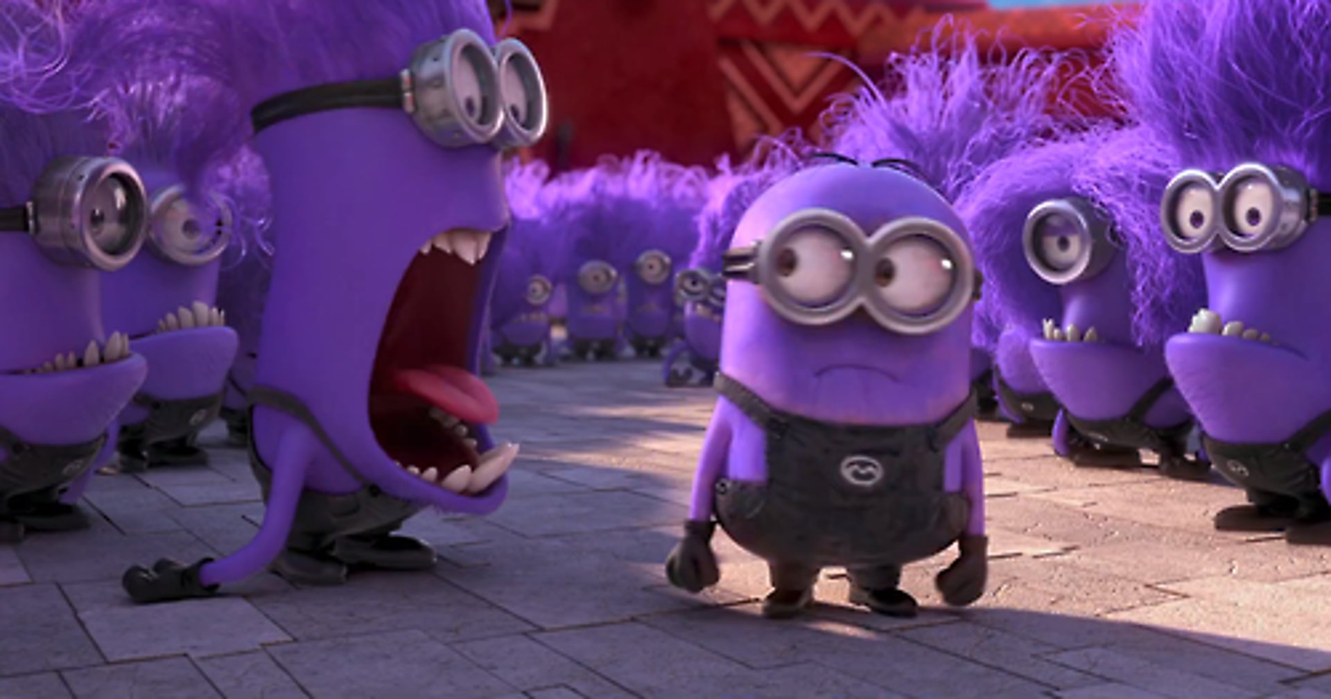 gray computer monitor