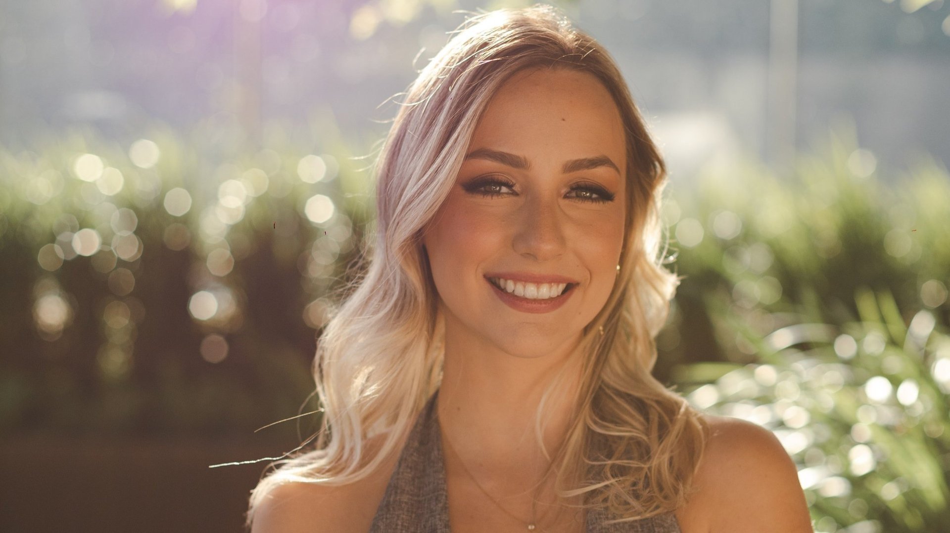 black and brown leather padded tub sofa