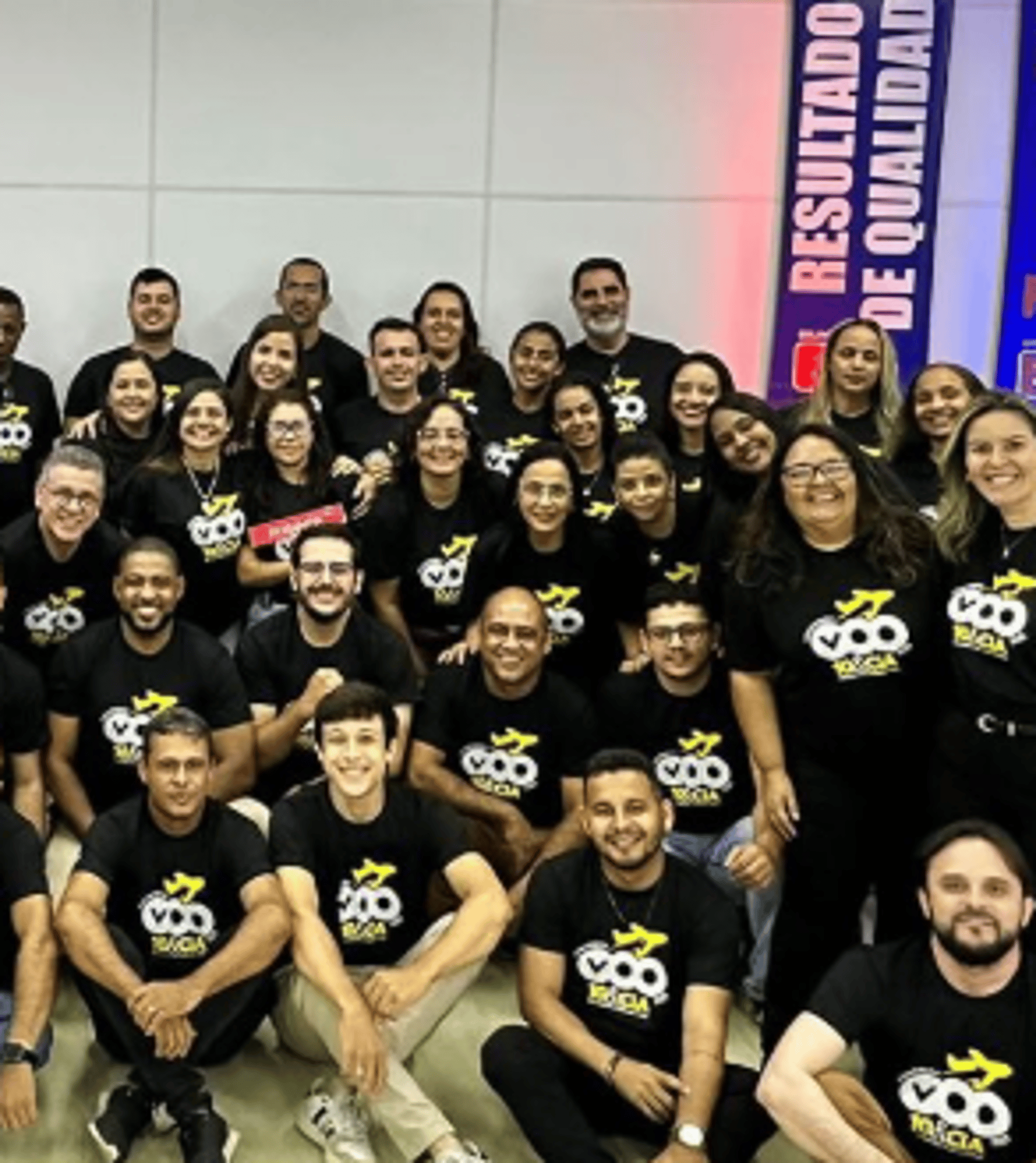 an abstract photo of a curved building with a blue sky in the background