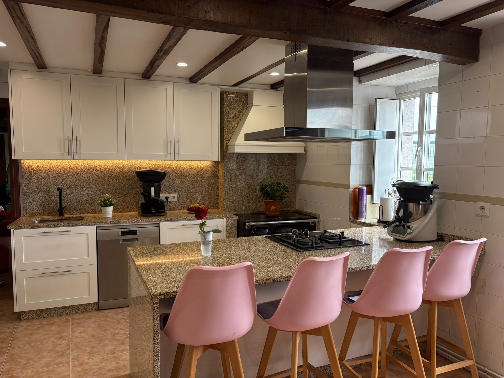 black and brown leather padded tub sofa