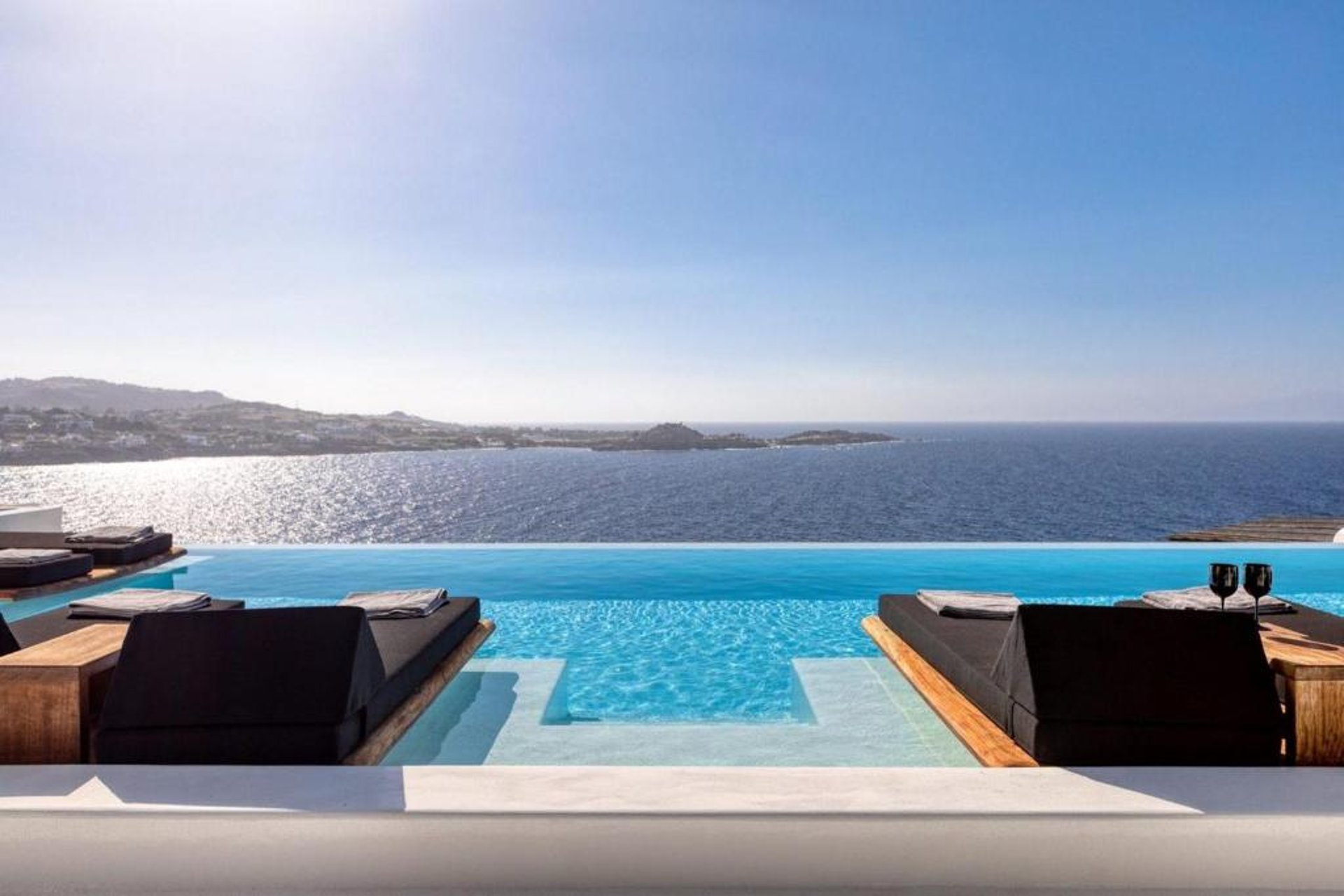 Mykonos best villas - Pool - Mykonos Private transfers