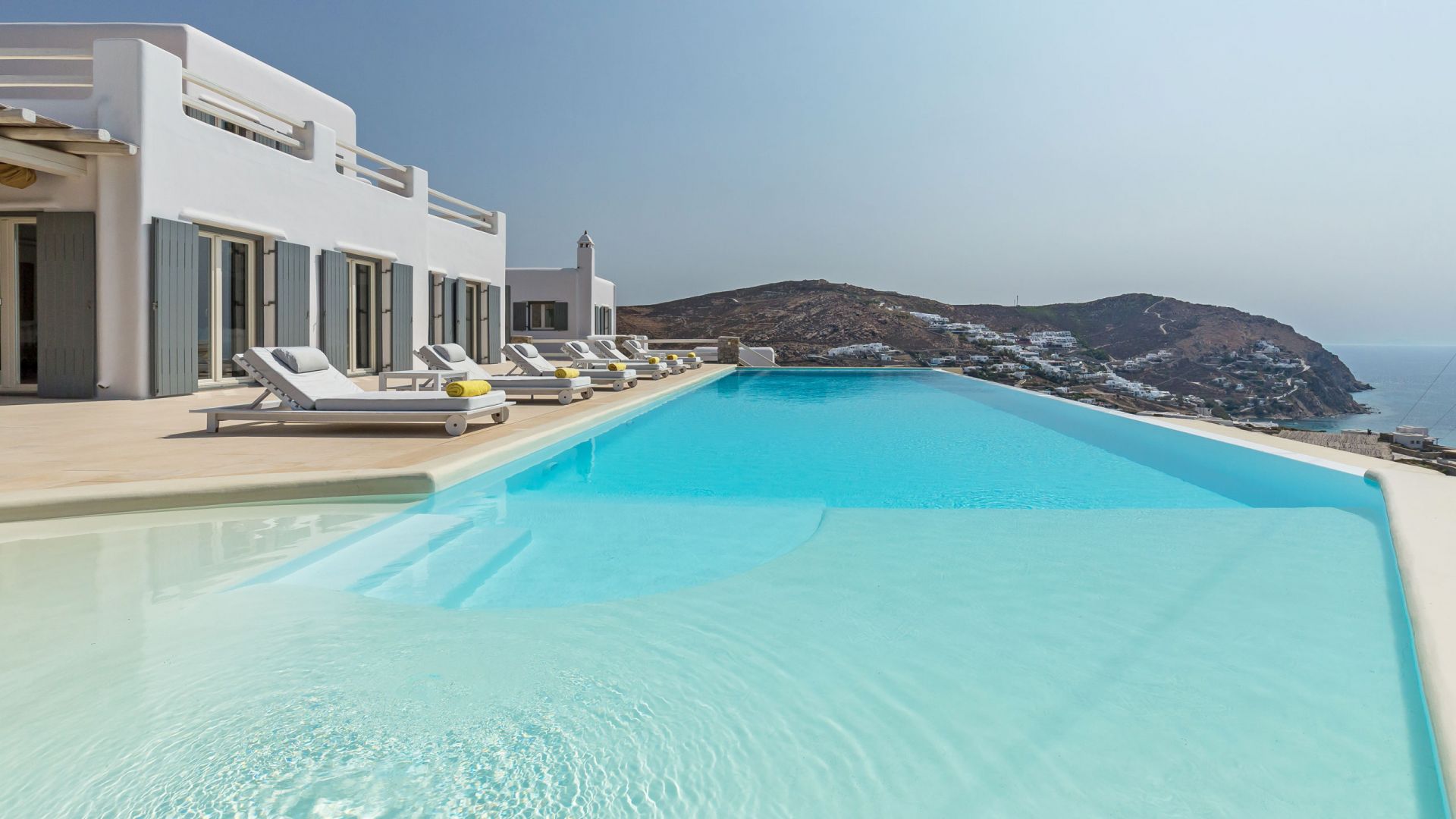 villas - private drivers - sprinter - vans - transfers - villa divina - Mykonos - terrace - infinity pool - kalo livadi