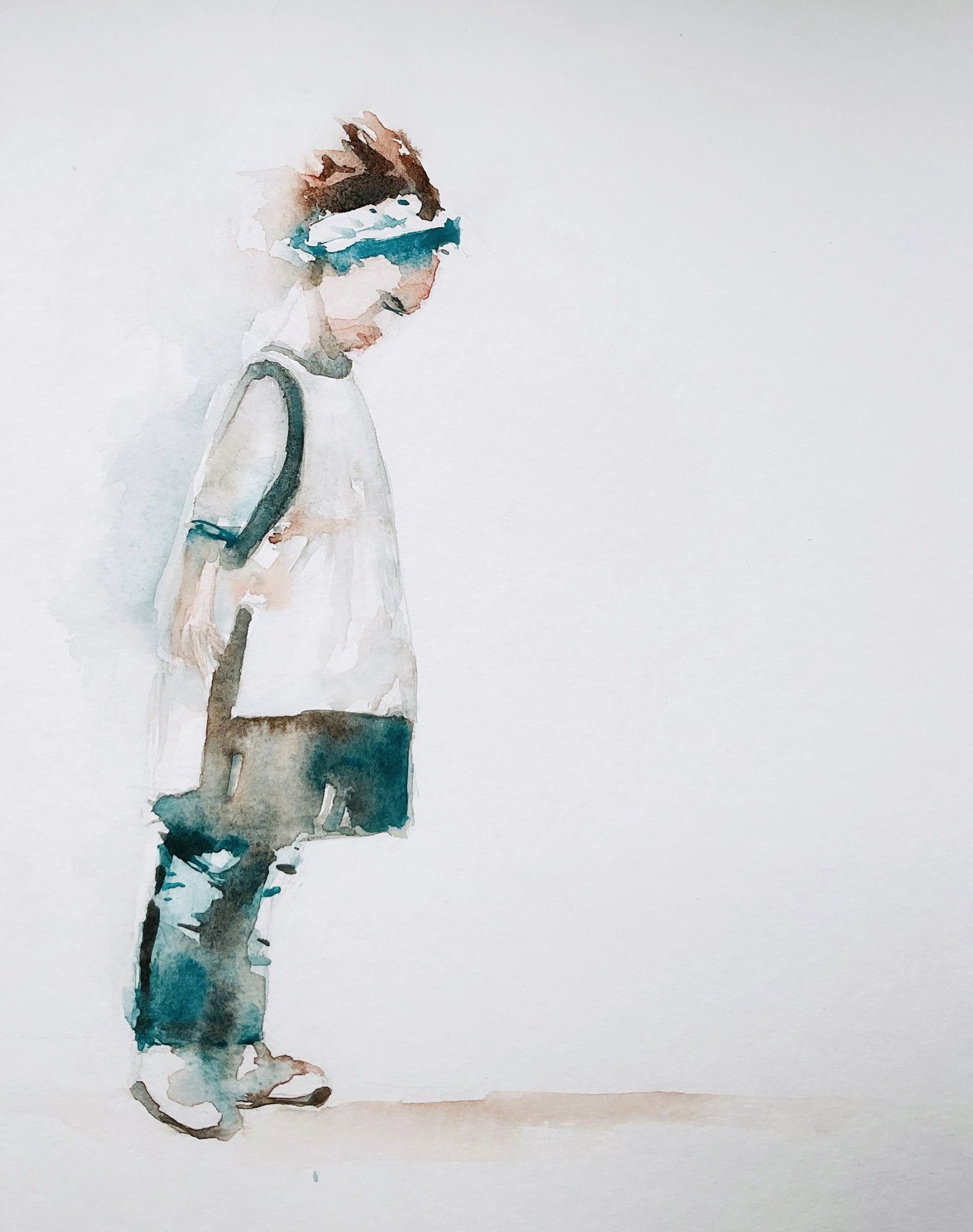 white and brown paint brush