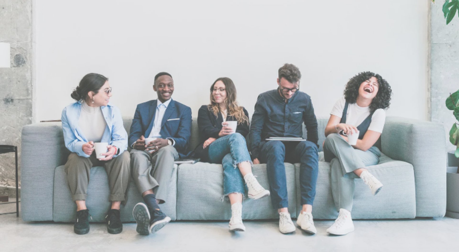 yellow sunflower field during daytime