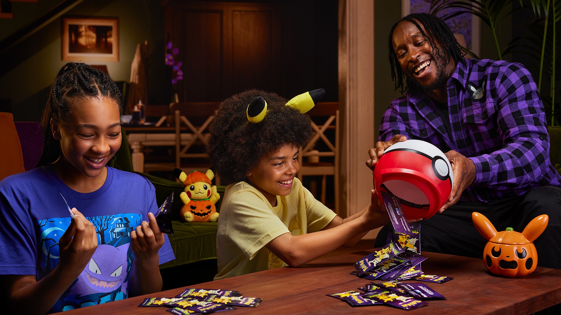 person wearing grey knit sweater