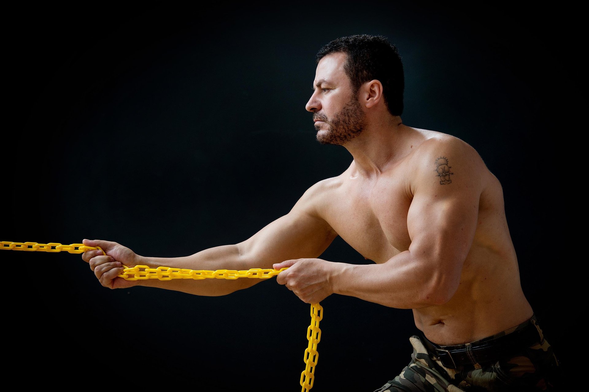 black and brown leather padded tub sofa