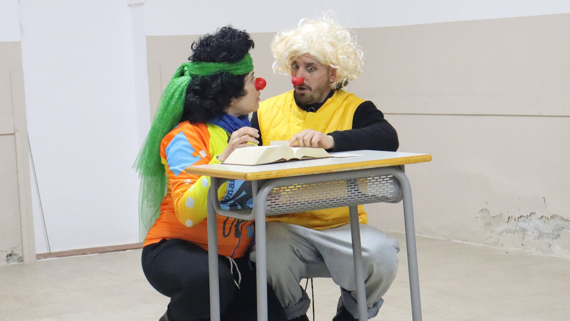 el publico y los clowns