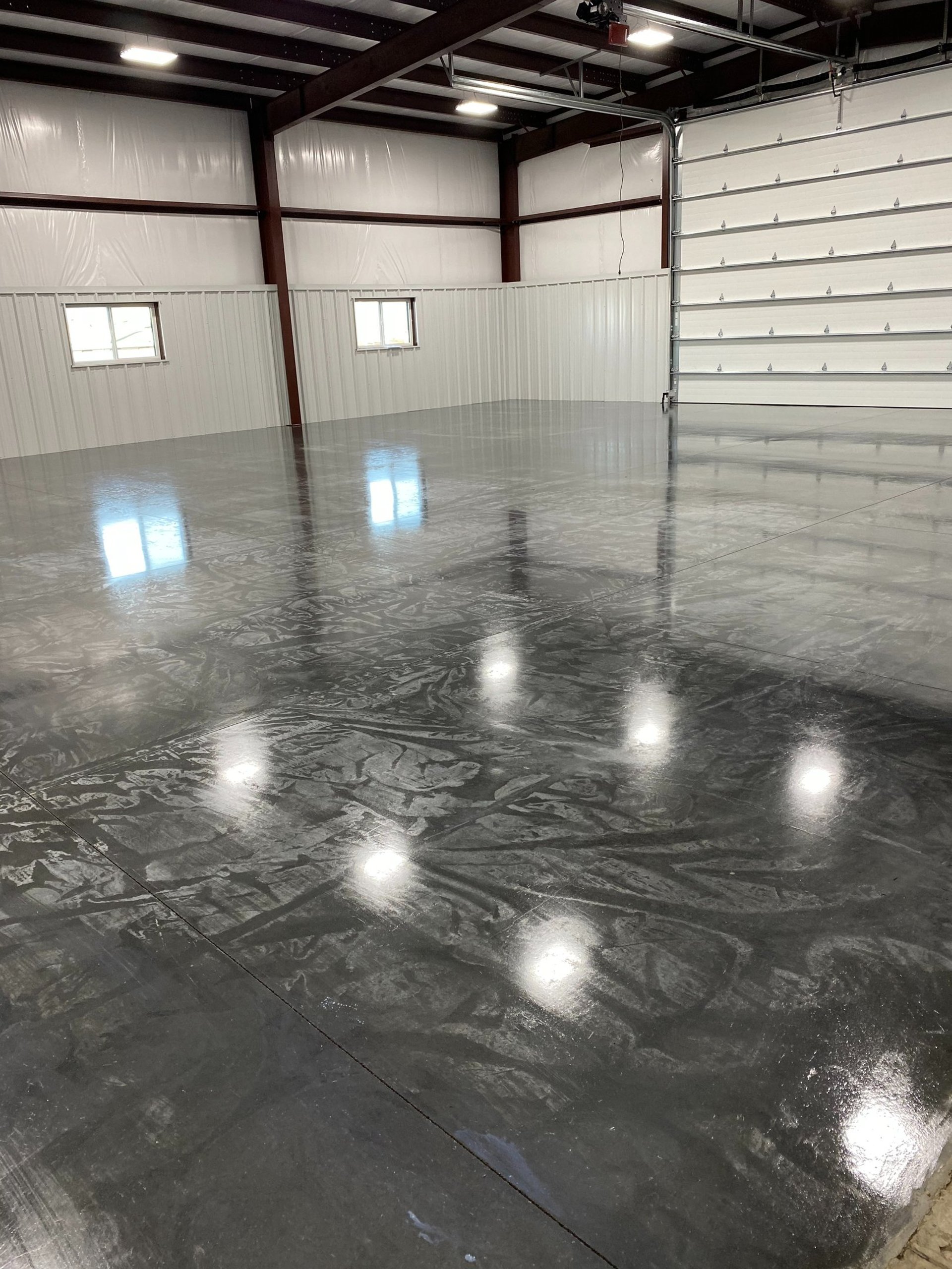 COMMERCIAL BUSINESS FLOOR WAX IN NEWTON KANSAS AND OVERLAND PARK KANSAS
