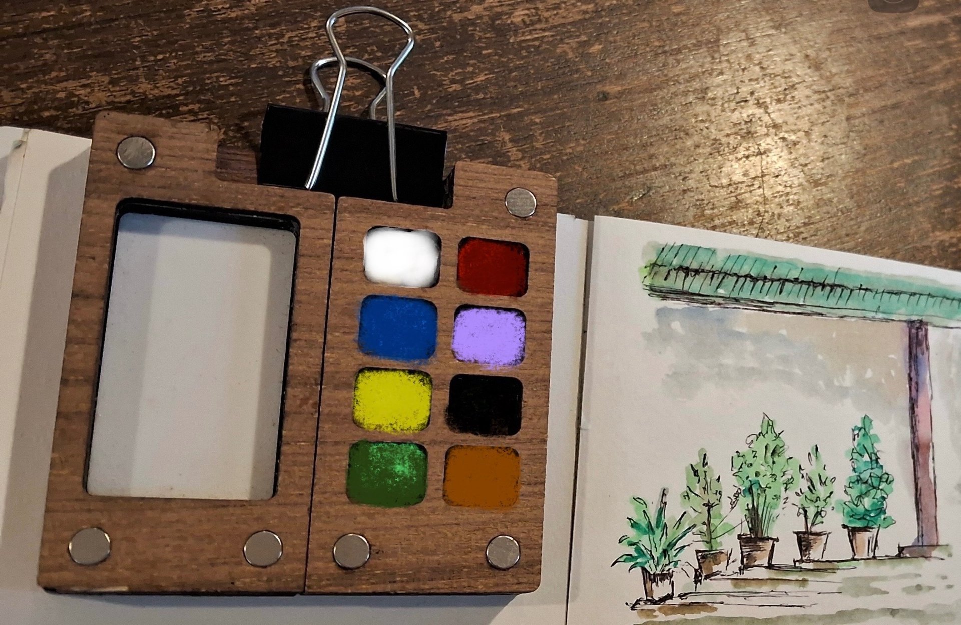 person wearing grey knit sweater