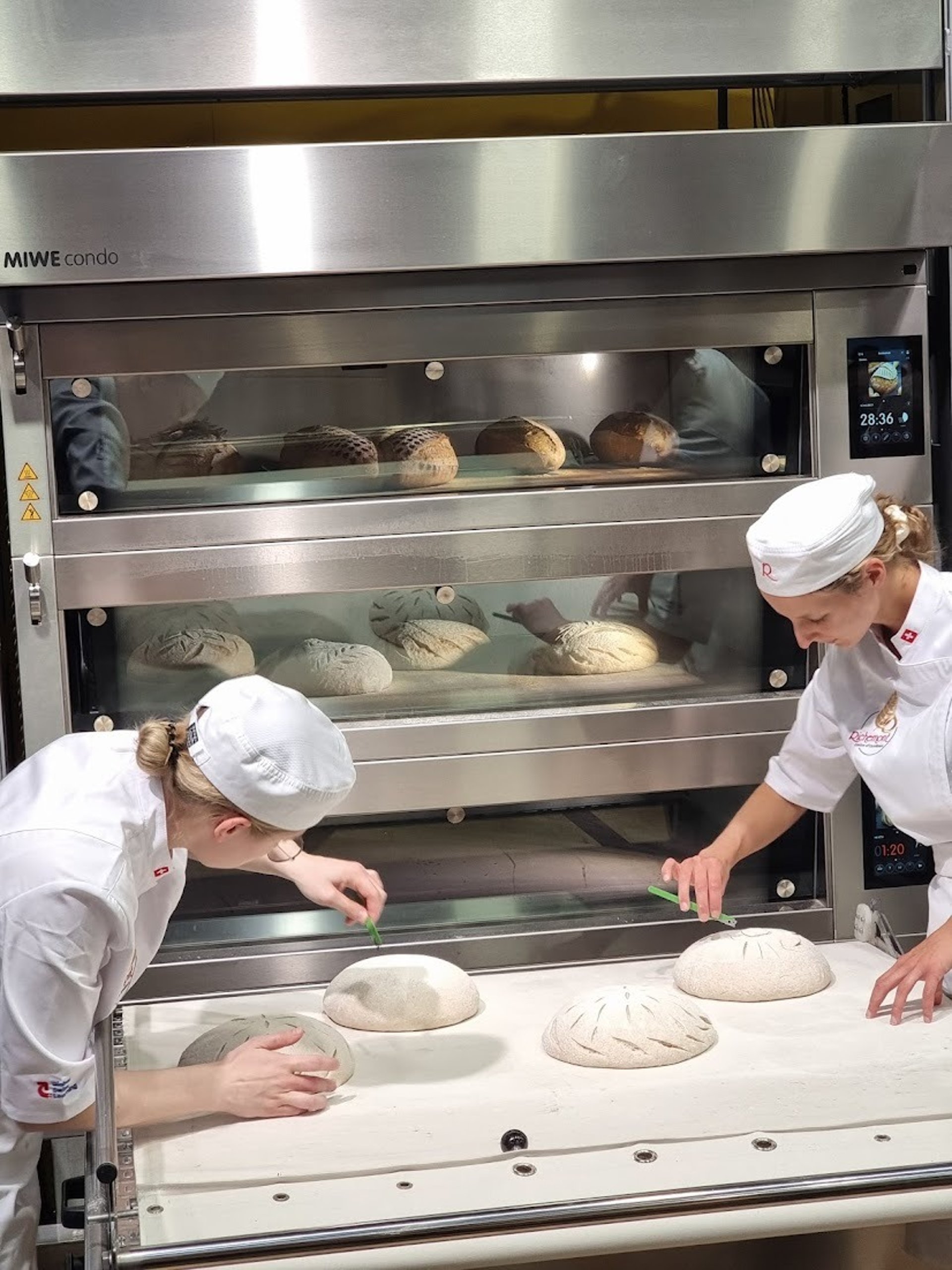 MIWE CONDO in brutarie