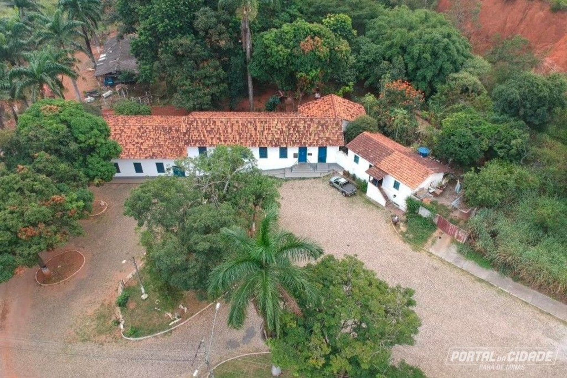 black blue and yellow textile