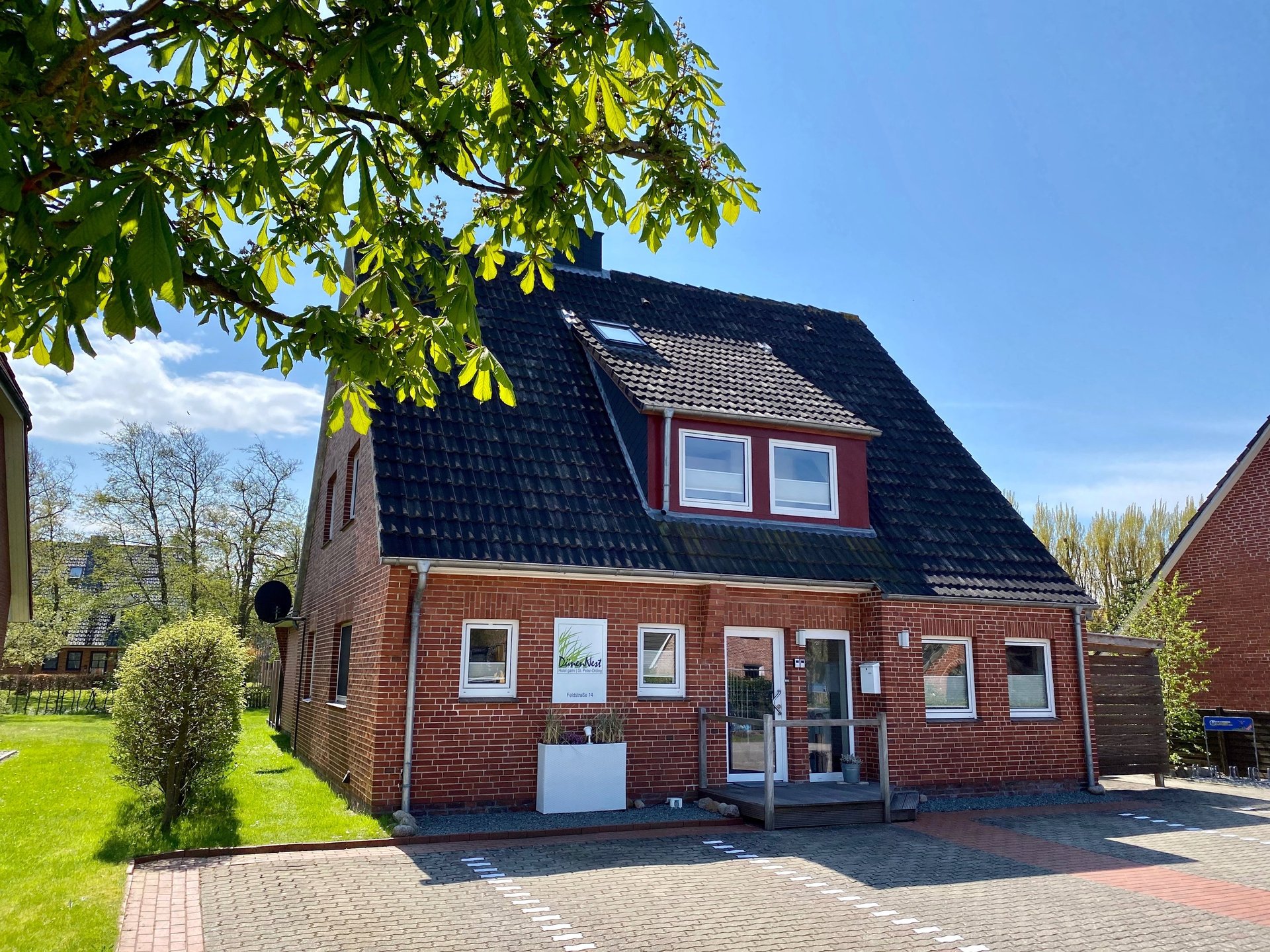 Hotel DunenNest - Hausansicht, Feldstraße 14