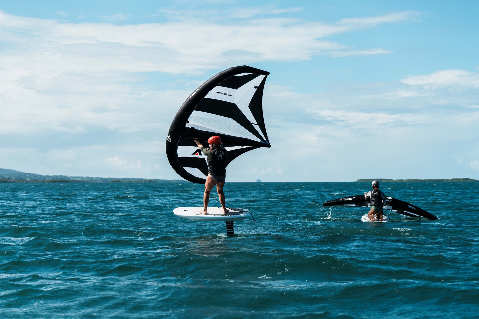 black and white bed linen
