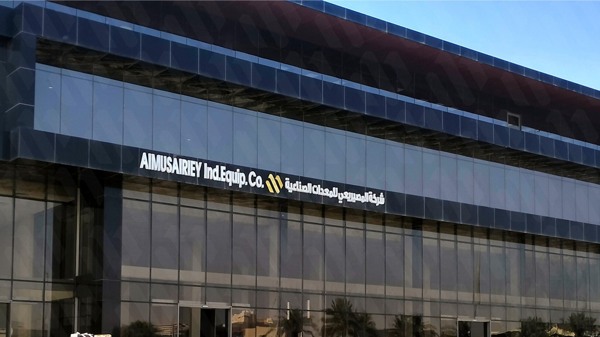 gray computer monitor