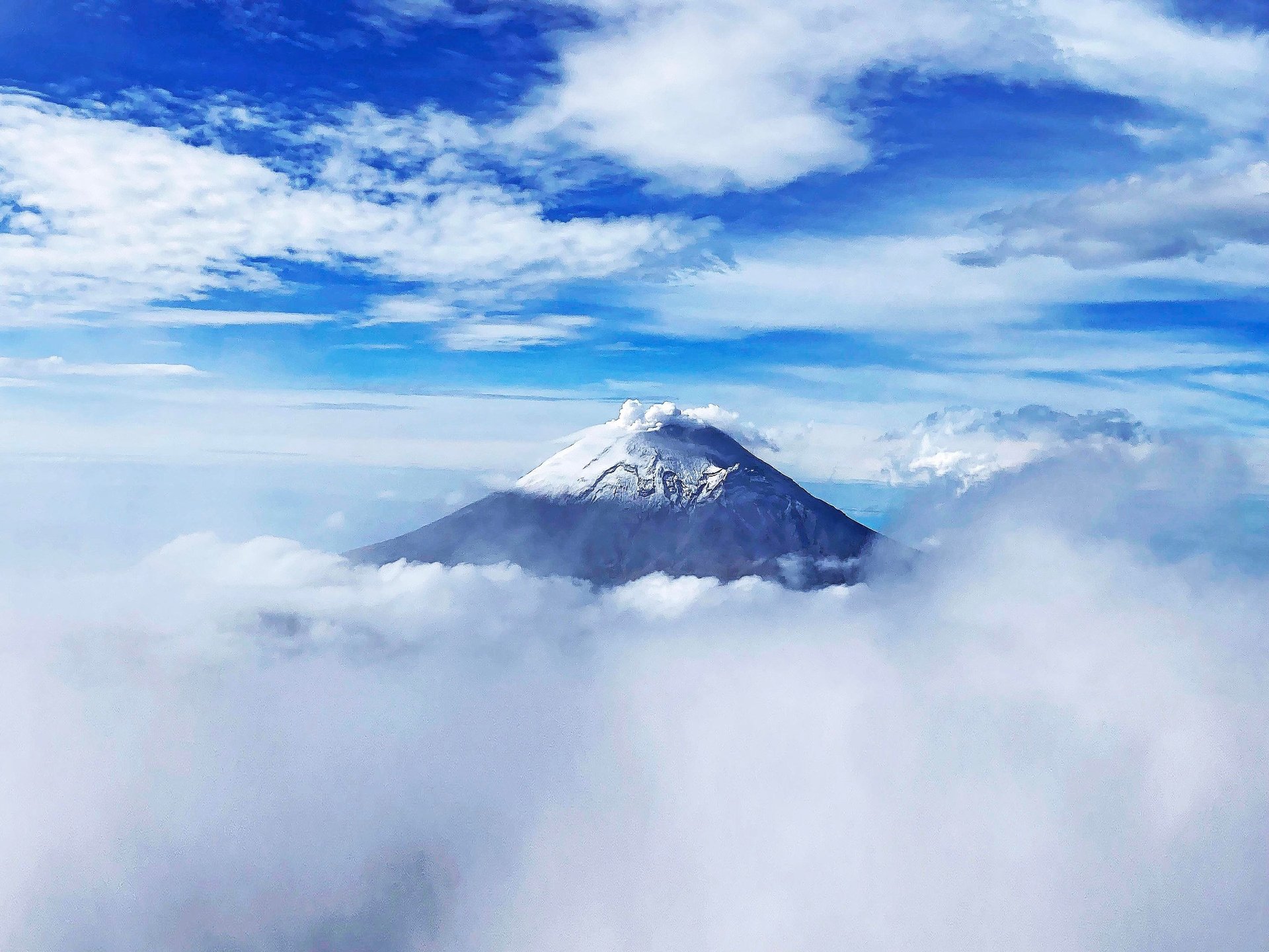 Facing the Active Volcano Popocatpetl, from Iztacchuatl Izta-Popo Zoquiapan National Park 3