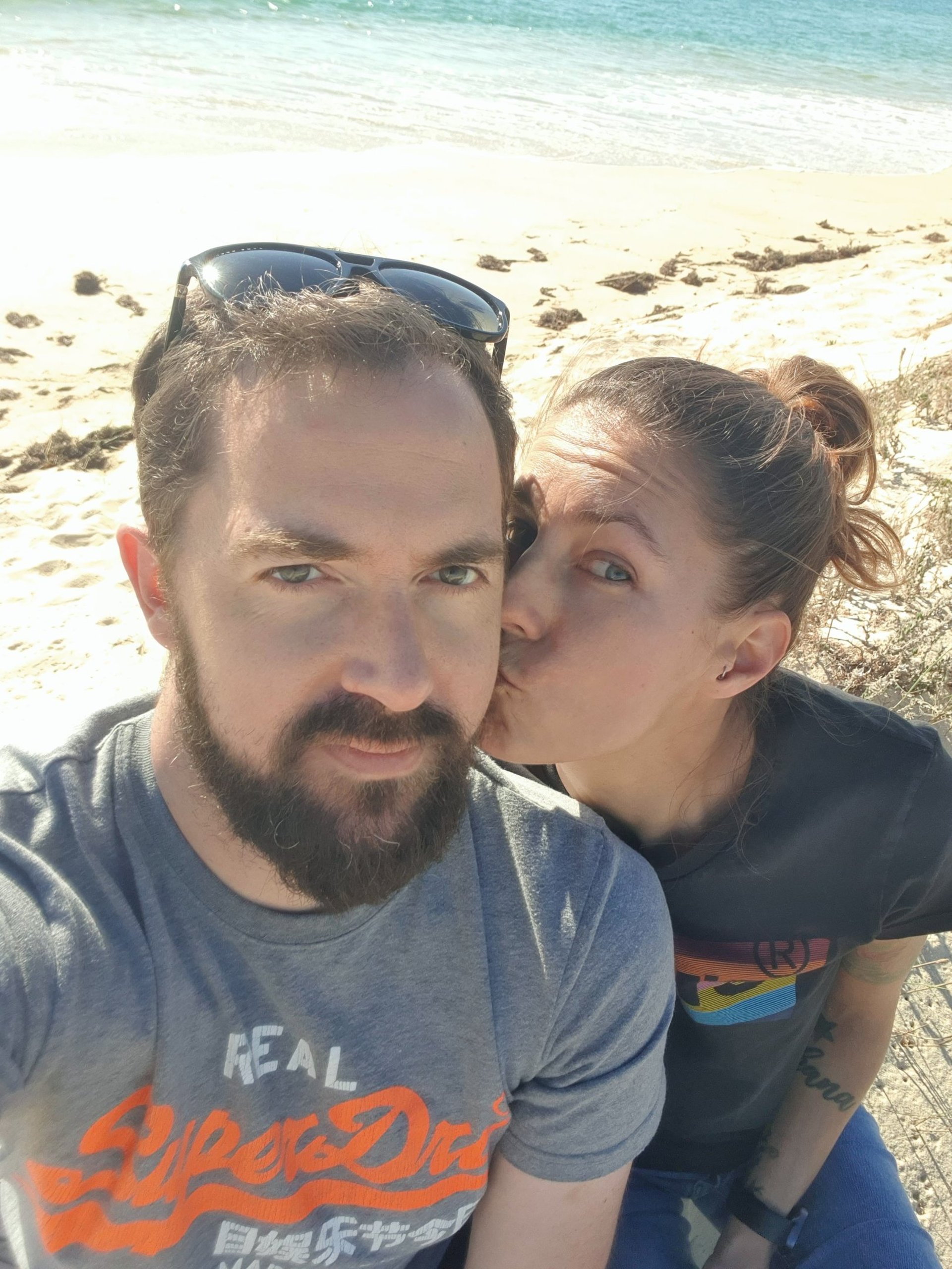 a blurry photo of a blurry background