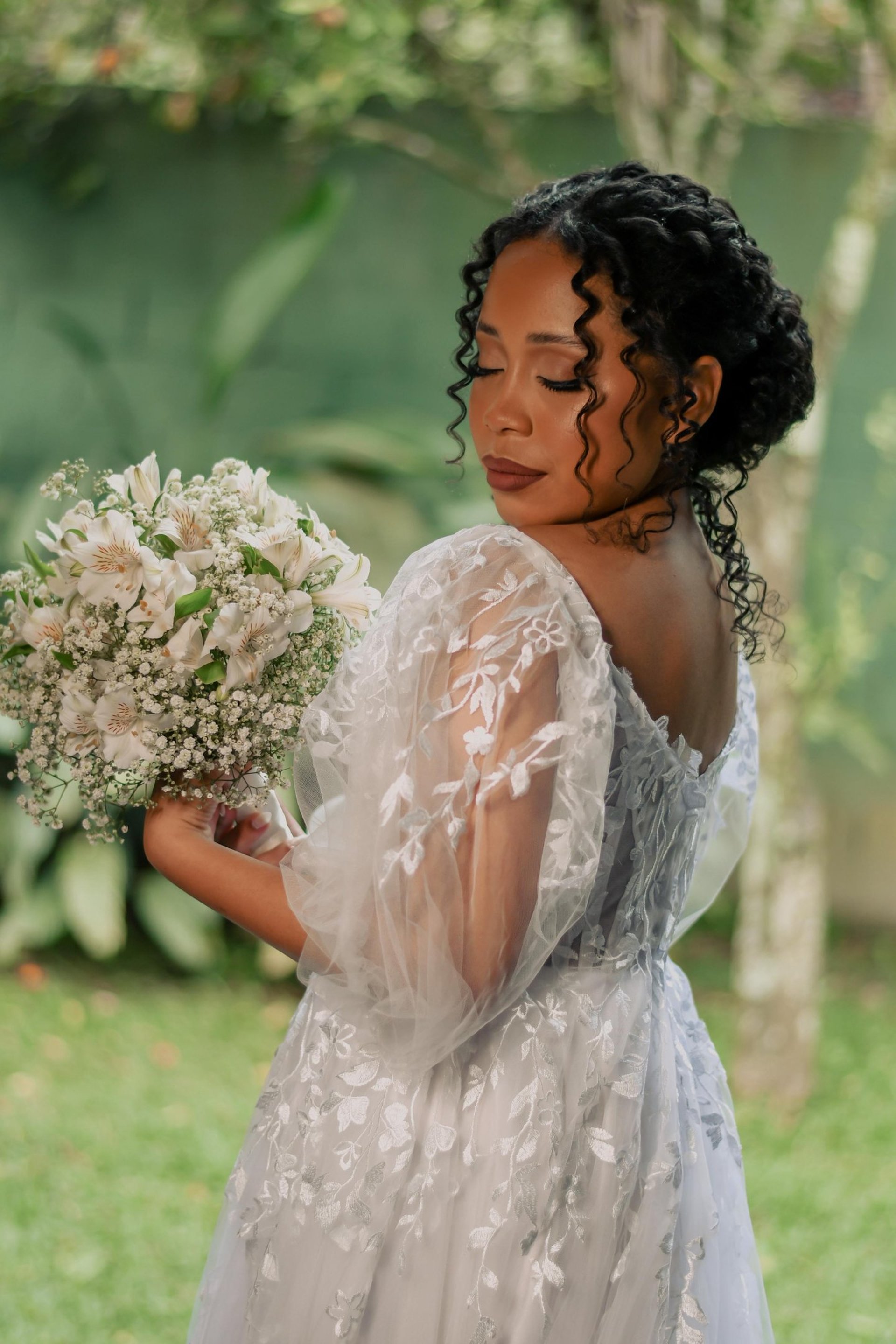 white and green flower bouquet