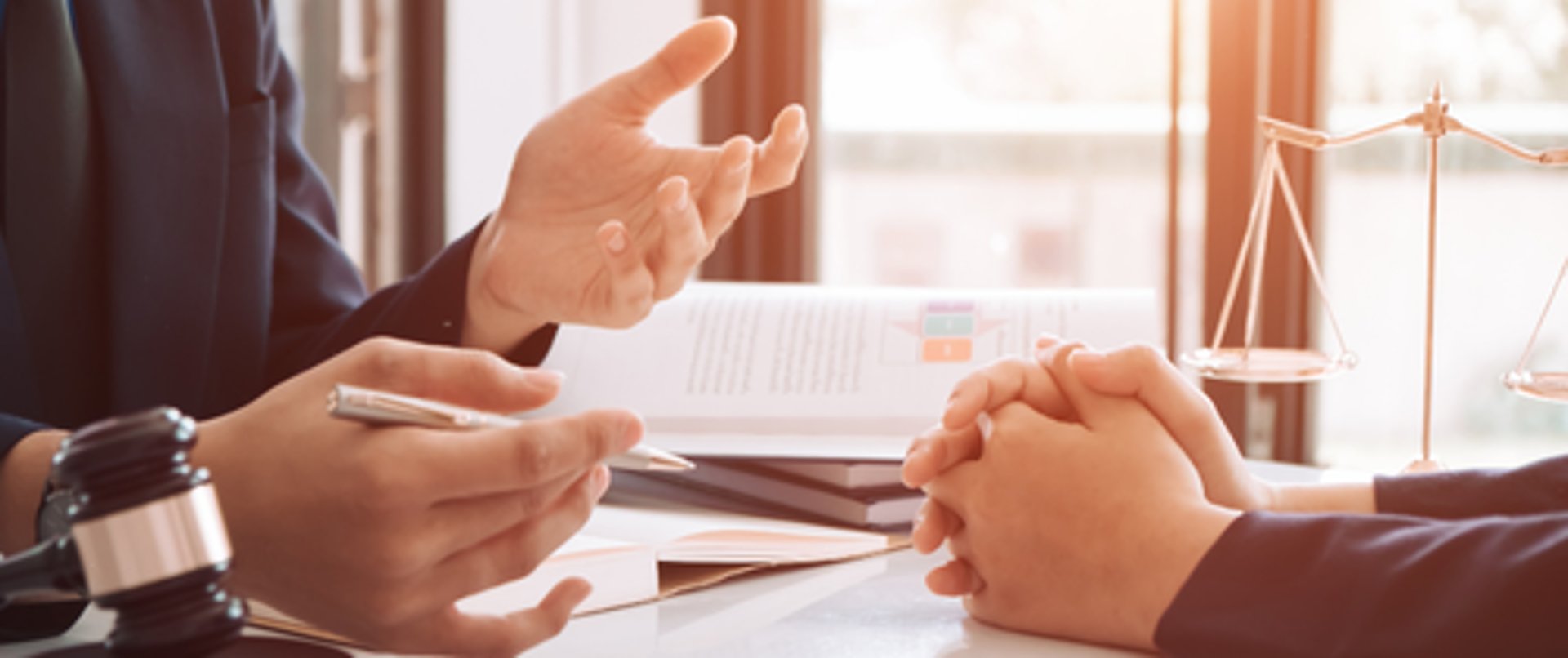 gray computer monitor