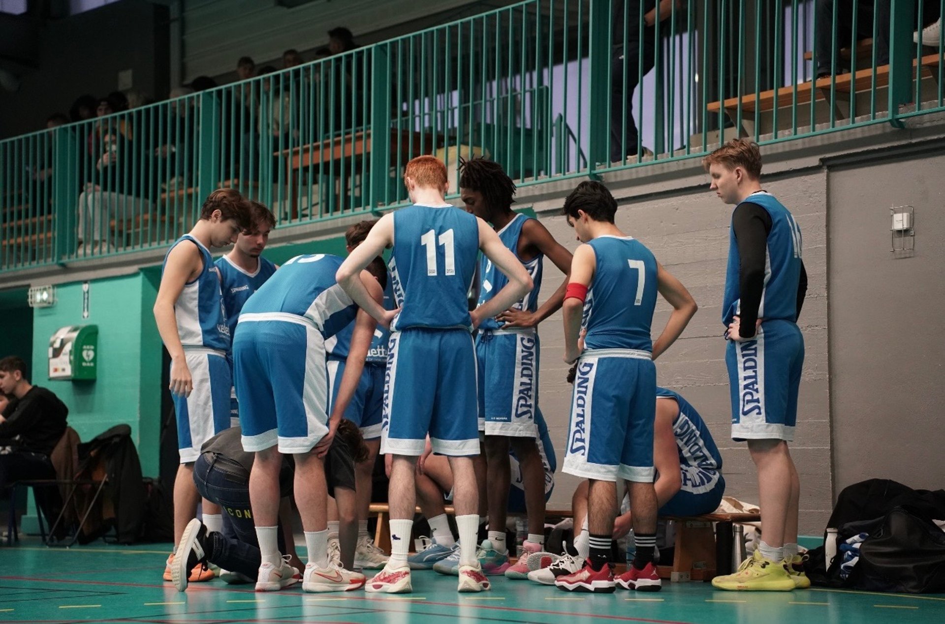 brown basketball near ring