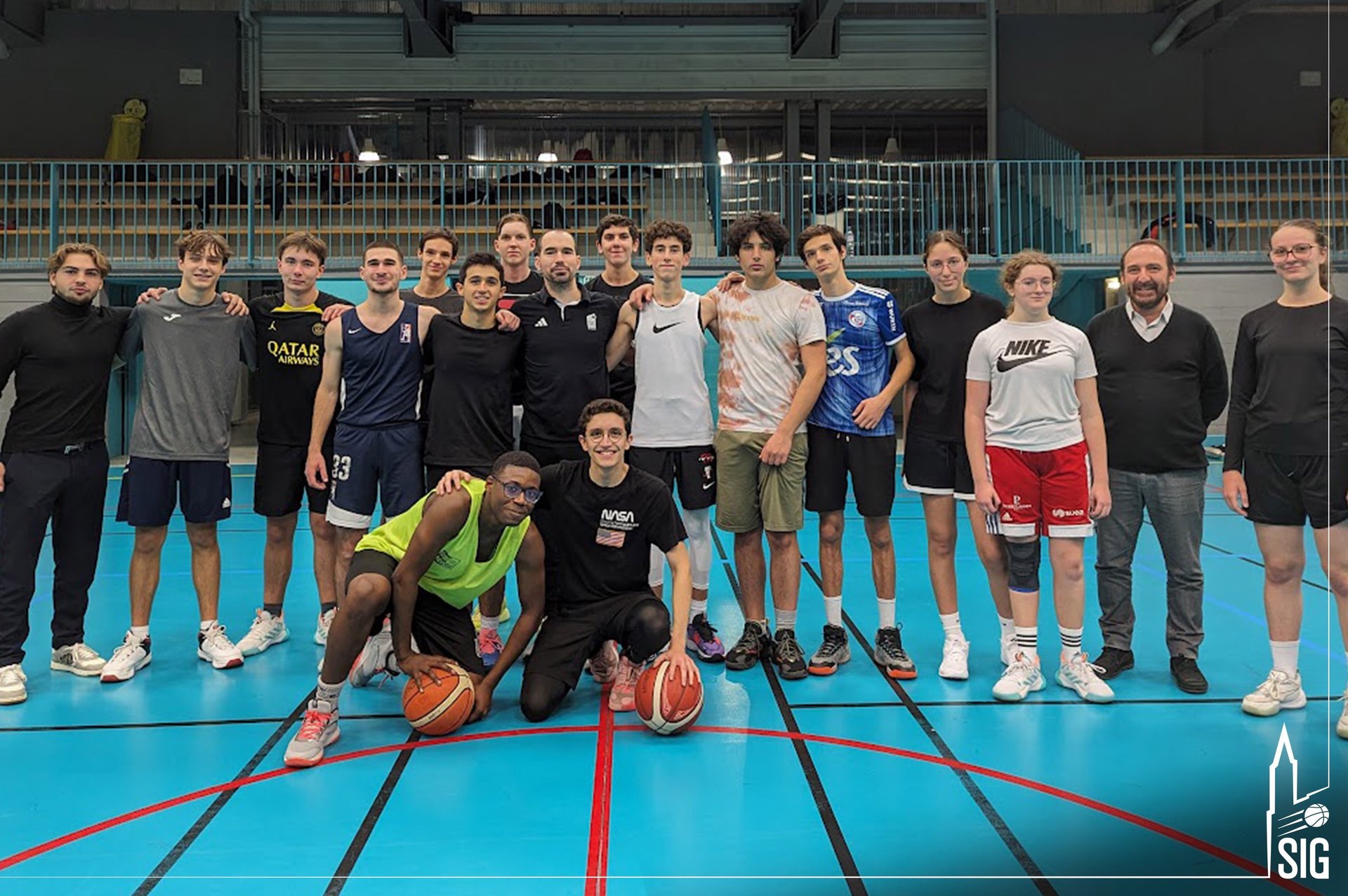 brown basketball near ring