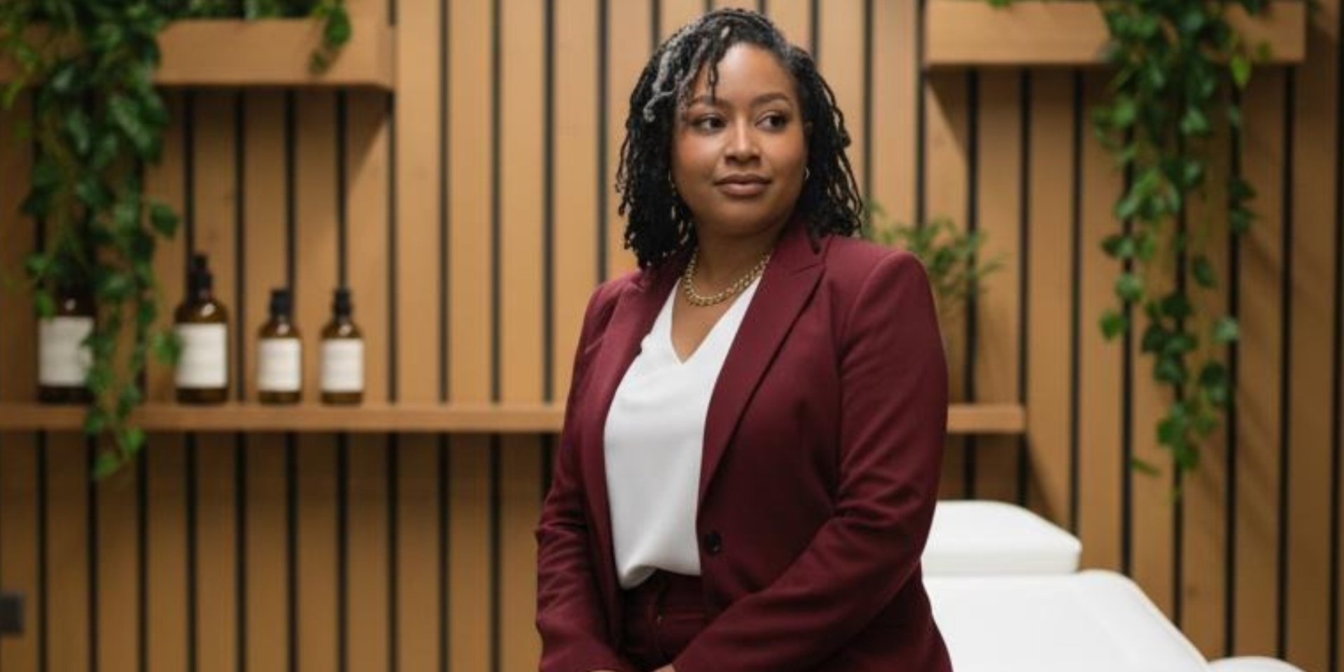 black and brown leather padded tub sofa