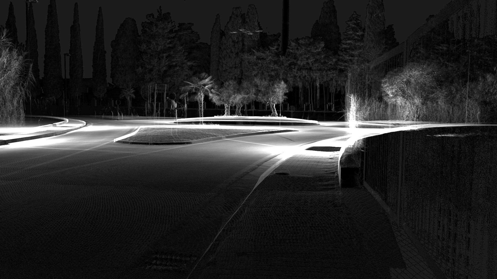 Rilievo 3D strada segnaletica Topografia Laser Scanner AEC Agropoli Salerno Napoli Firenze Bari deformazioni marciapiede