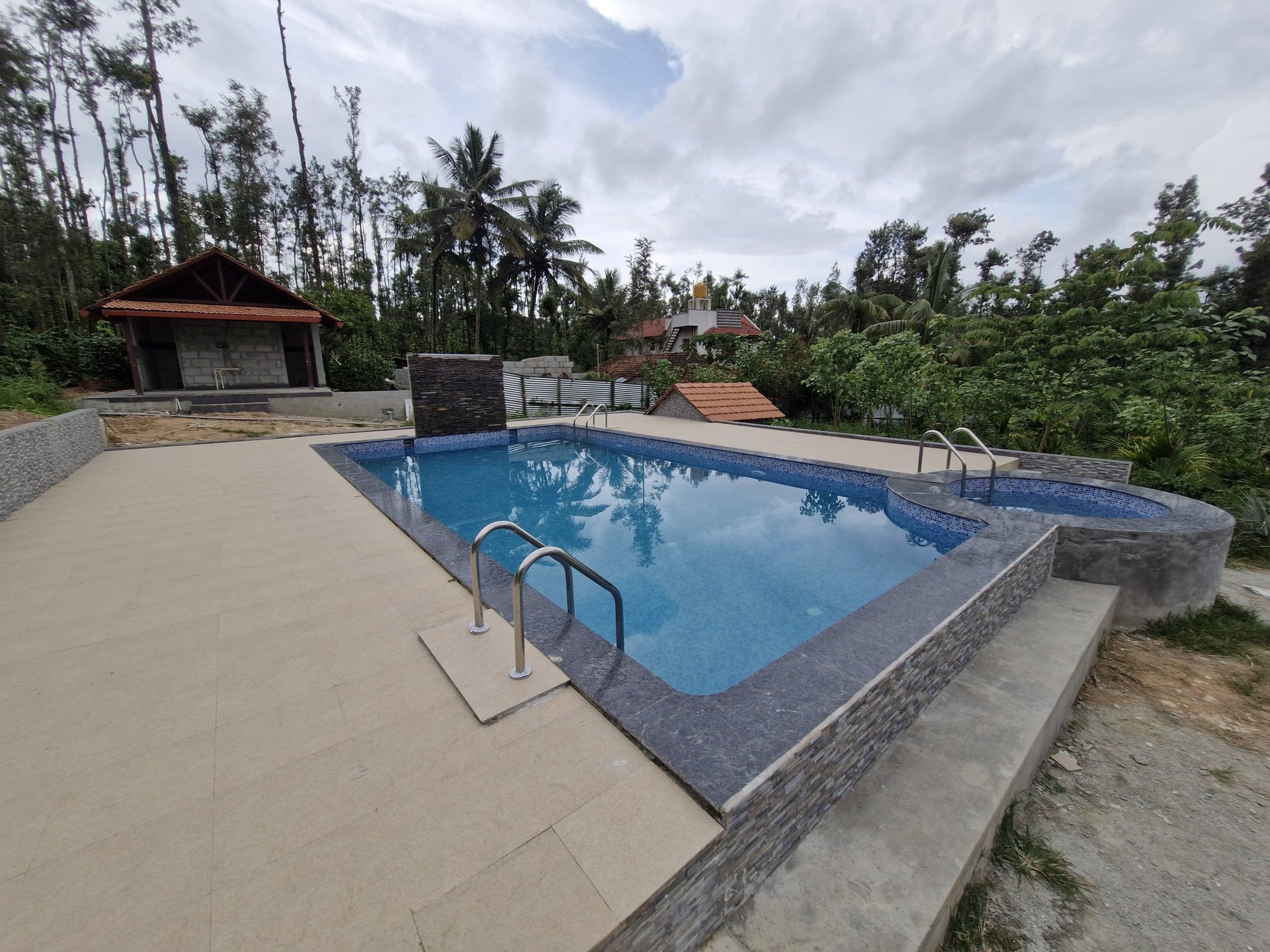 black and brown leather padded tub sofa