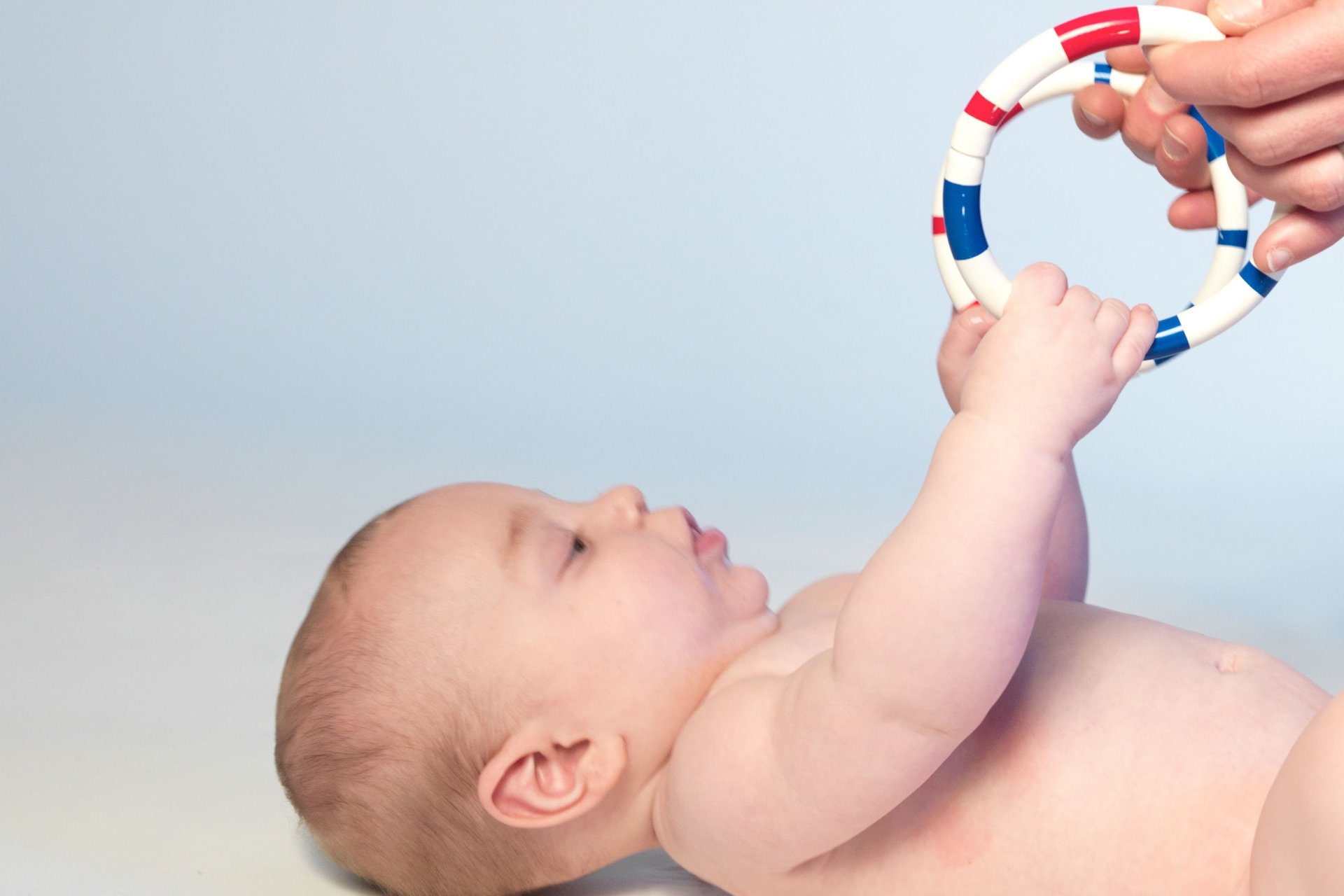black and white bed linen