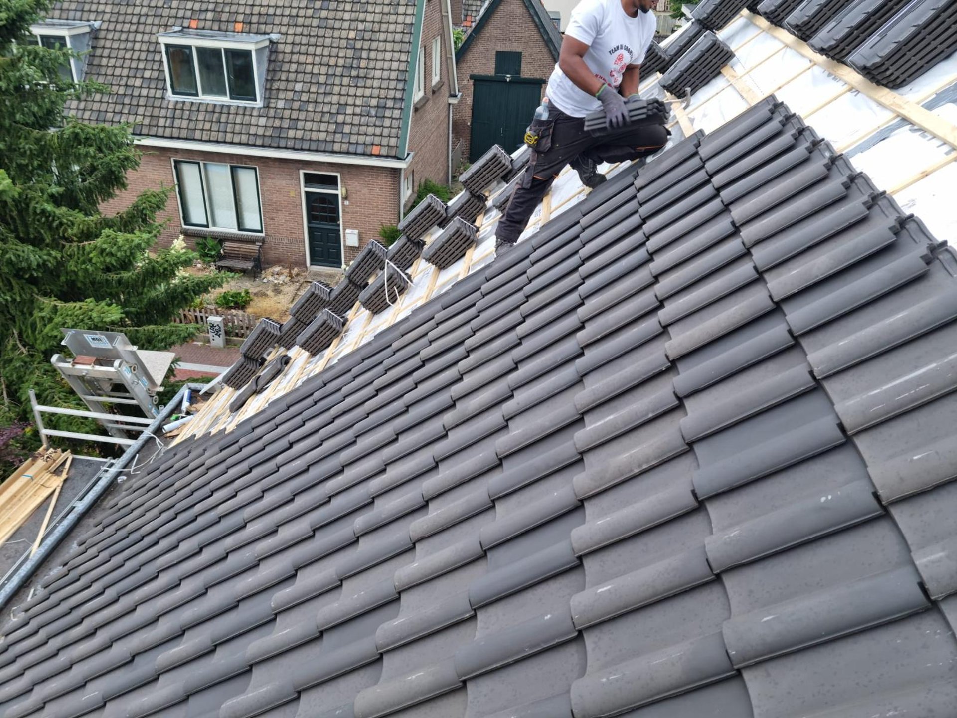 brown roof tiles in close up photography