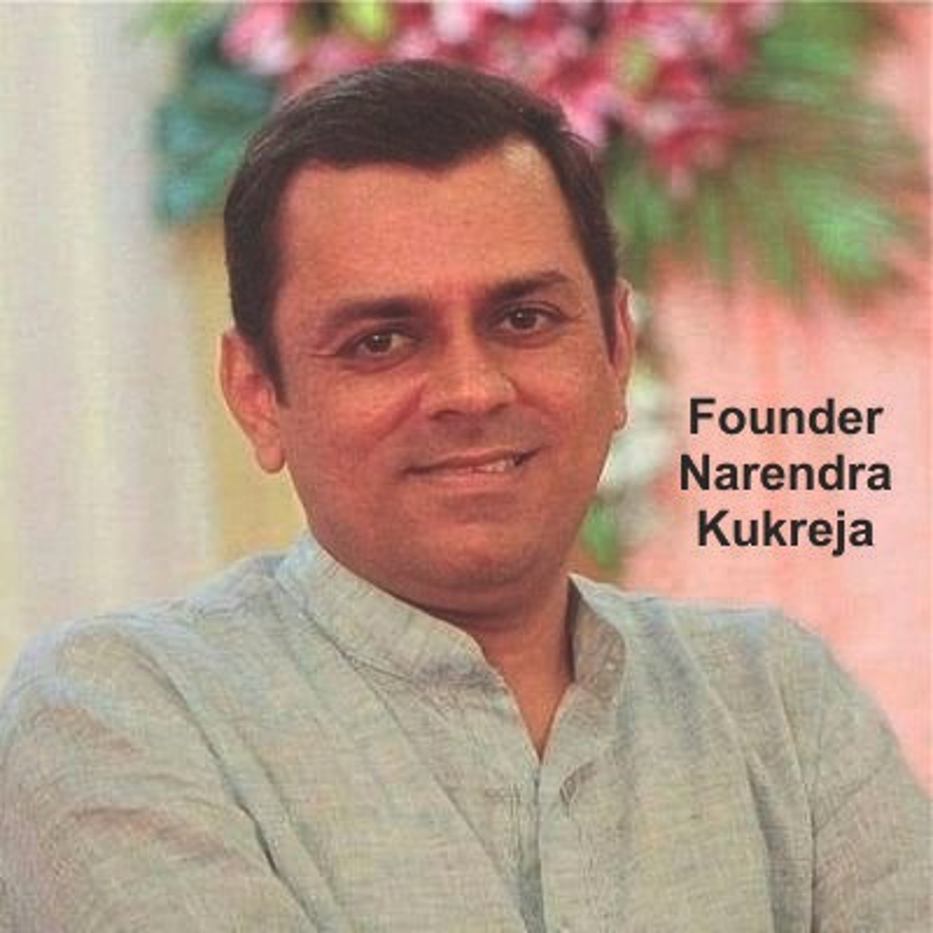 people sitting on grass field during daytime