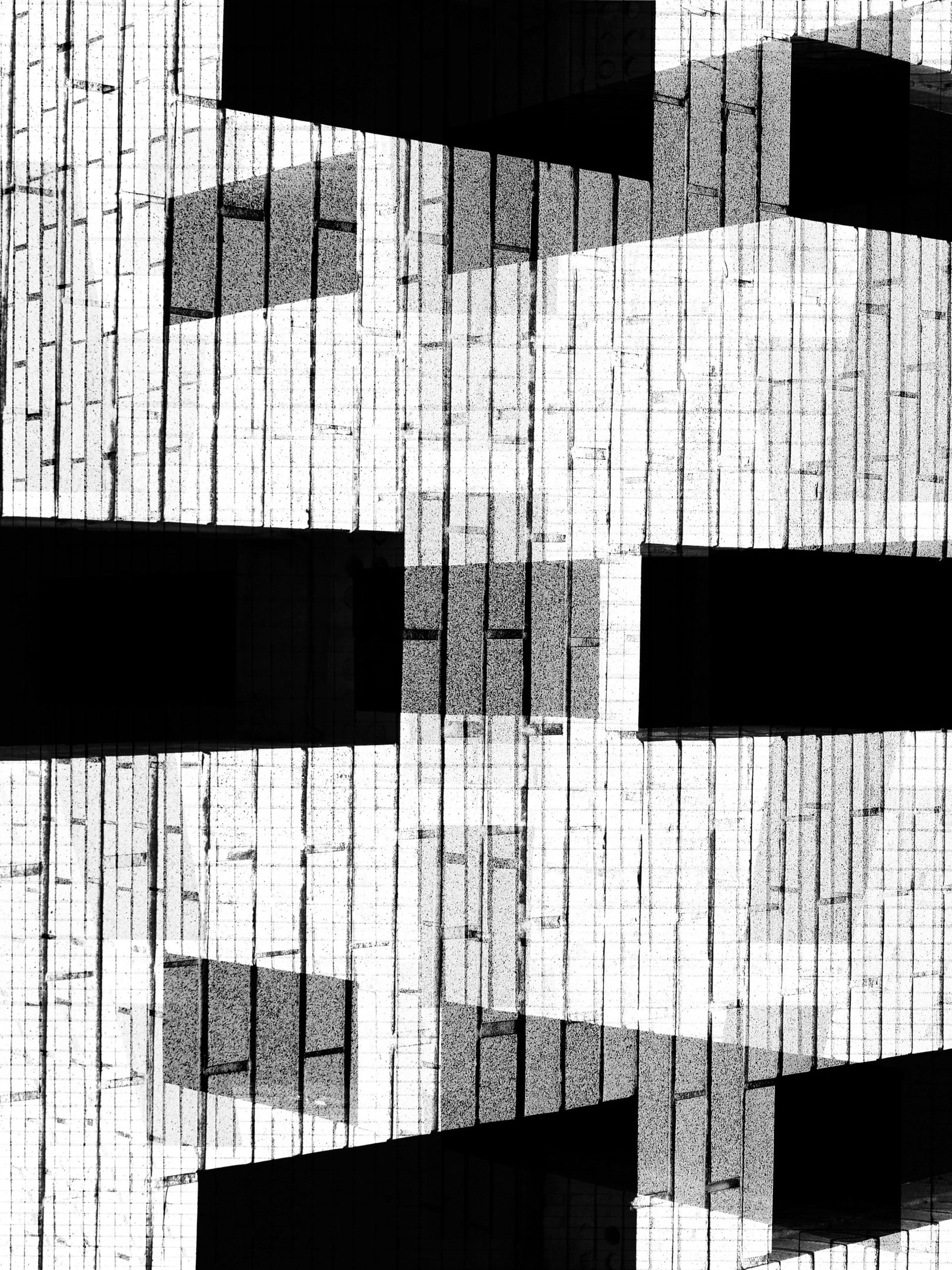 black and white bed linen