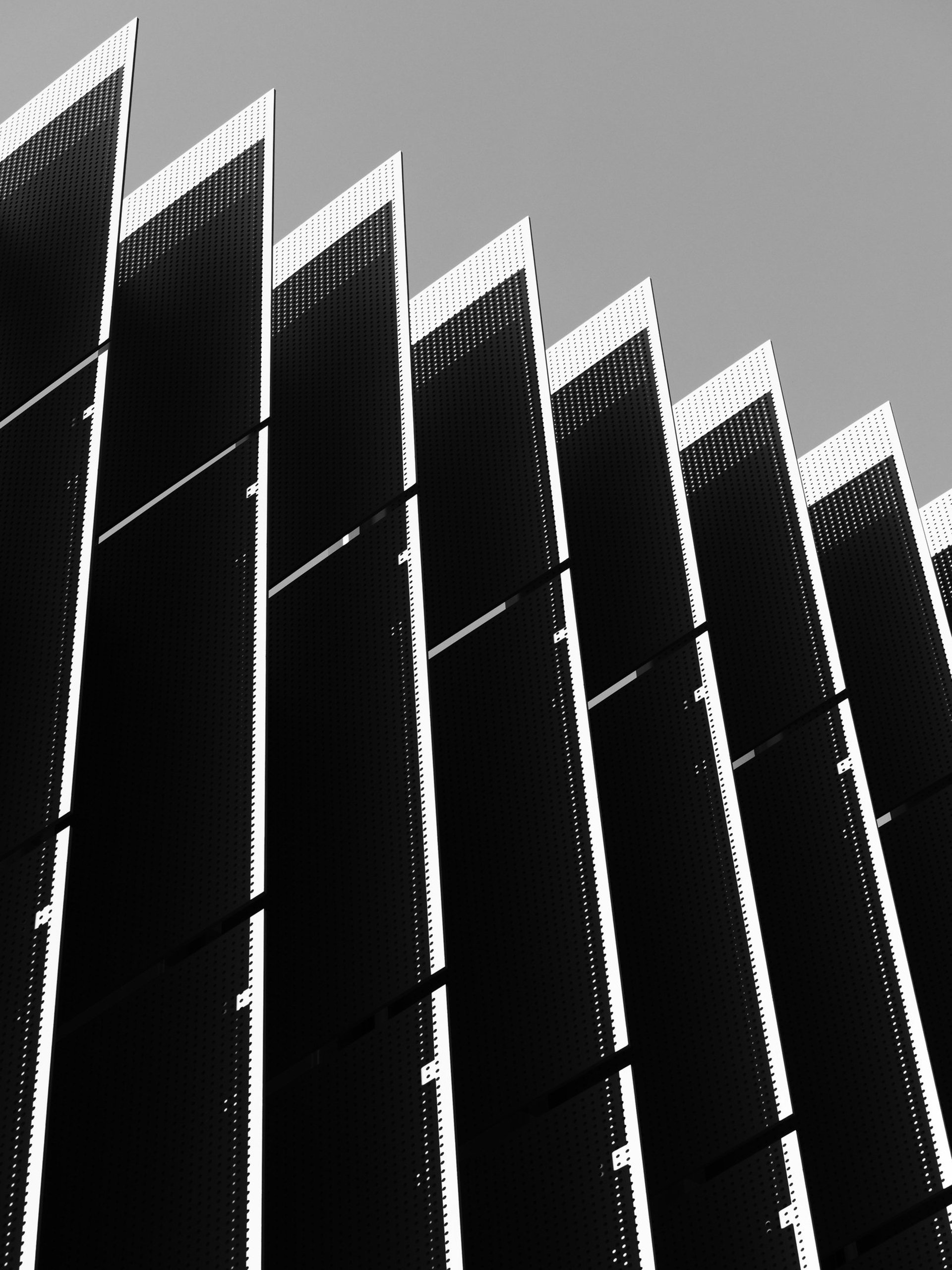 black and white bed linen