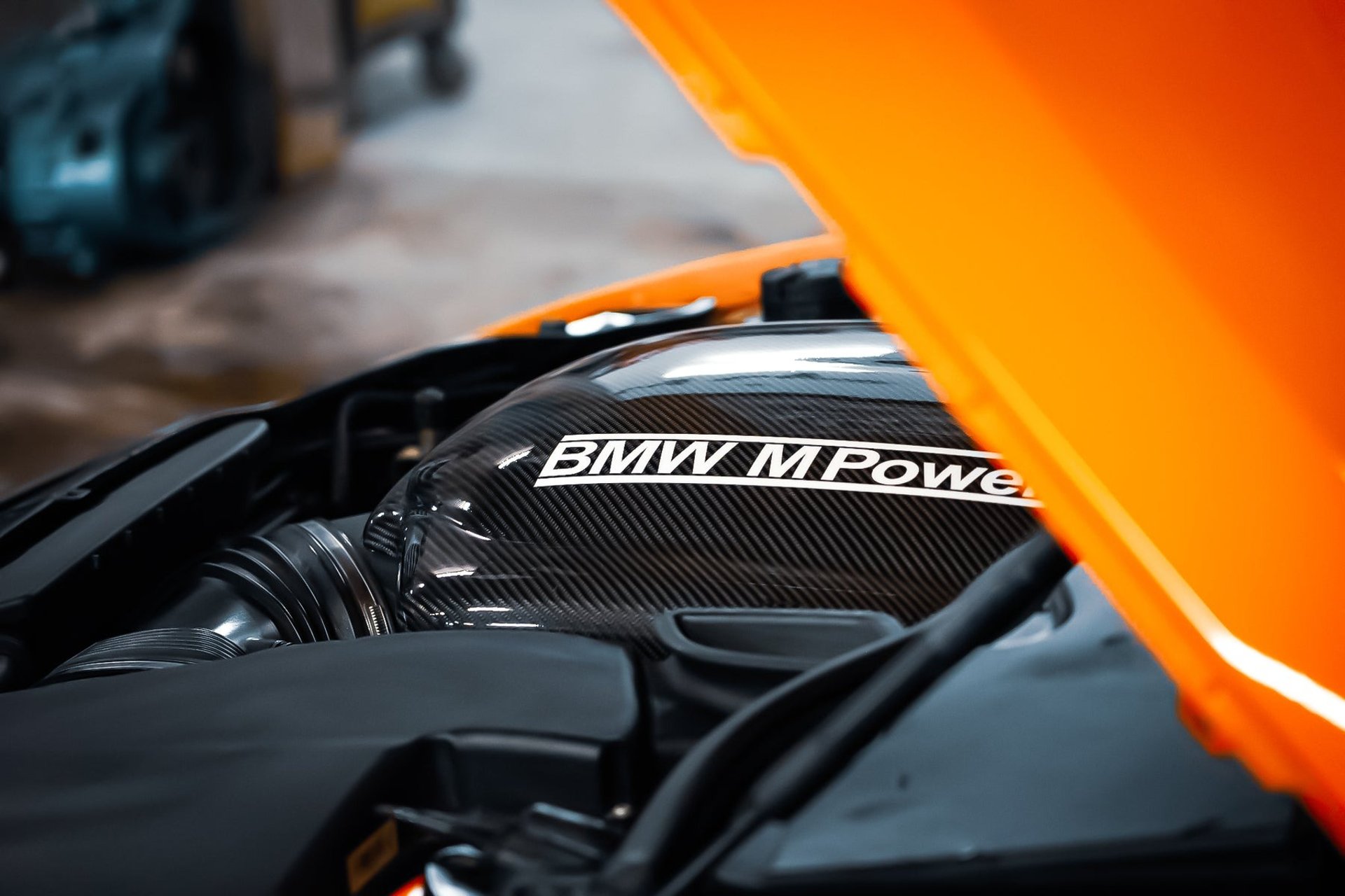 E92 M3 Carbon fiber Intake Plenum Karbonius