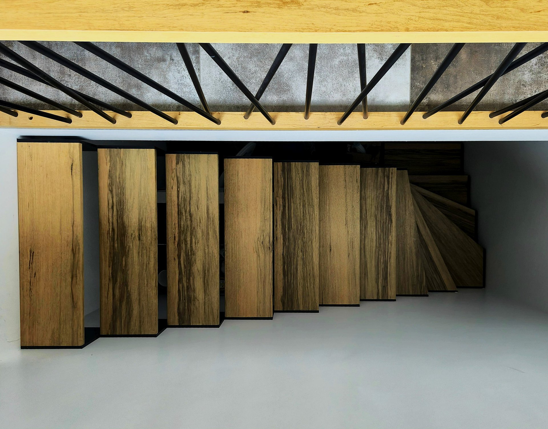 black and white bed linen